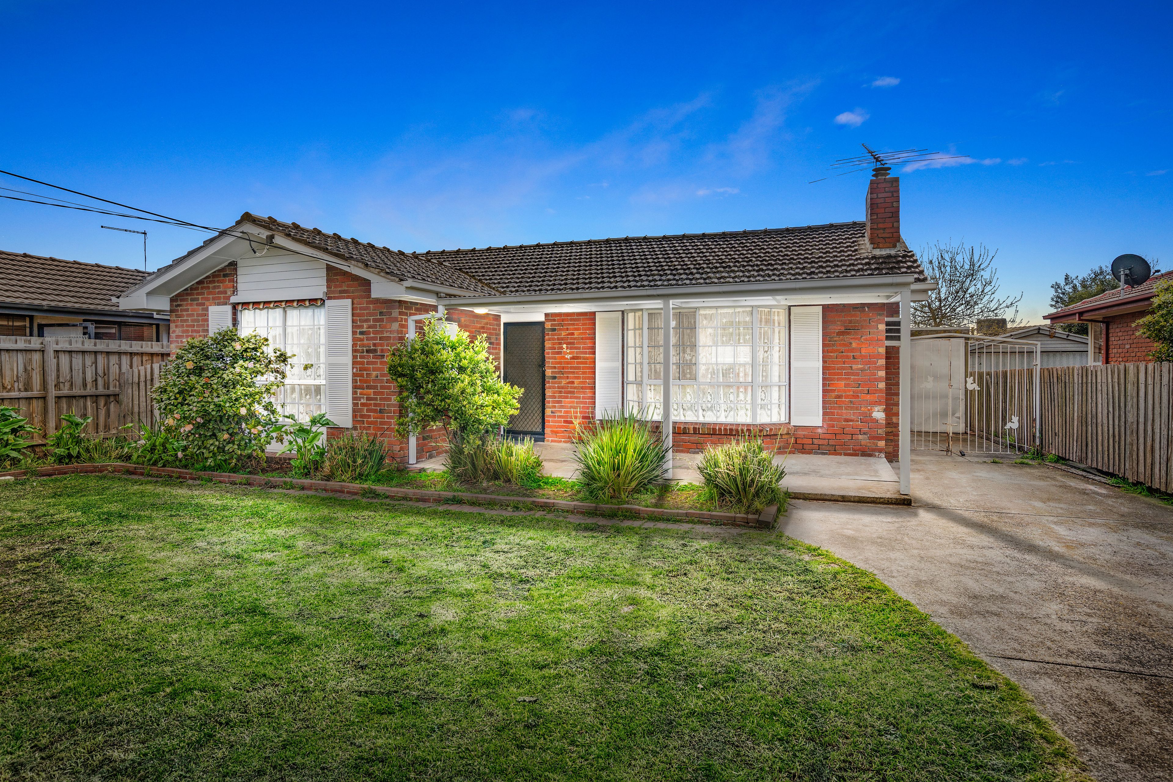 53 Huskisson Avenue, Lalor VIC 3075