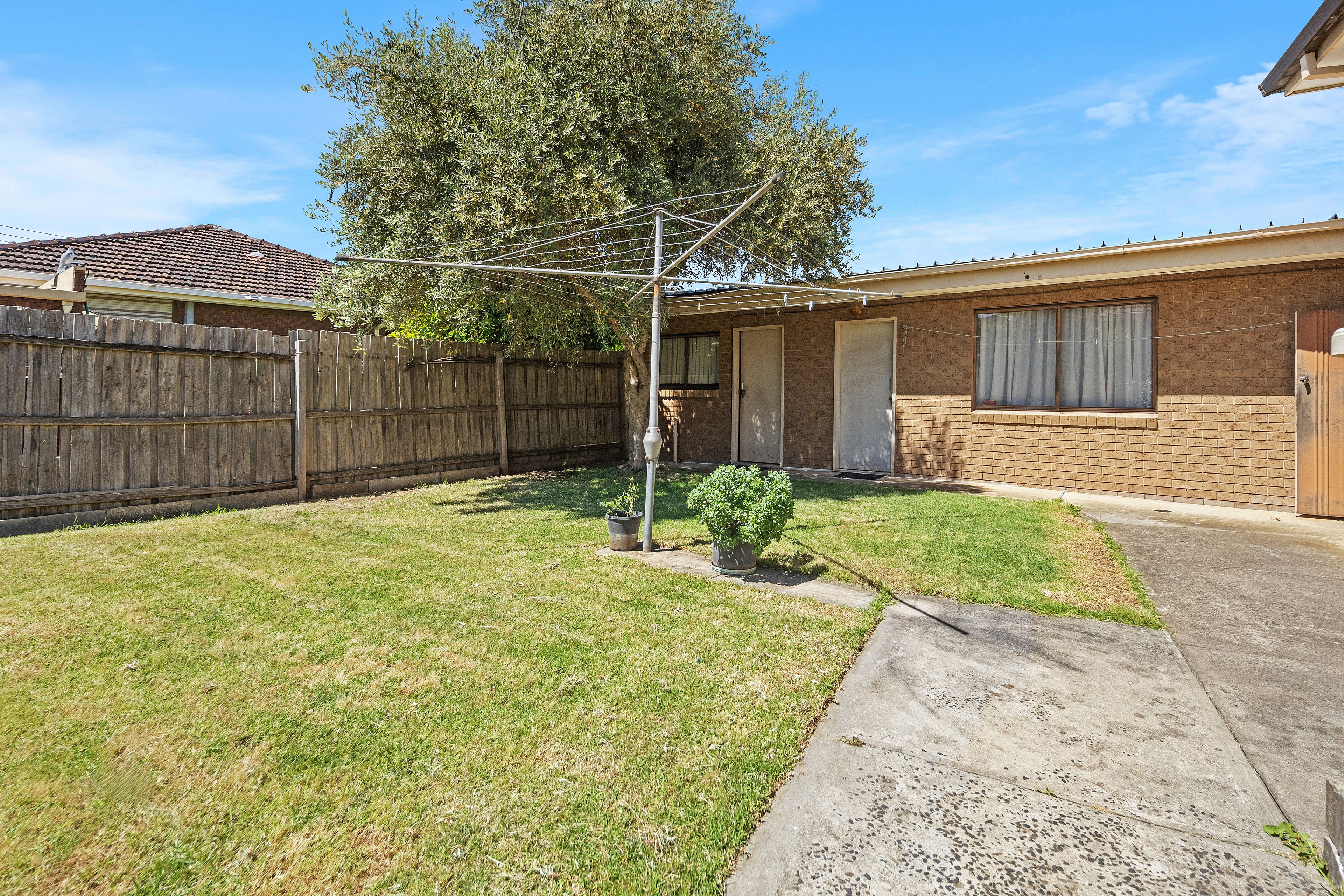 12 Balcombe Court — photo 19 of 23