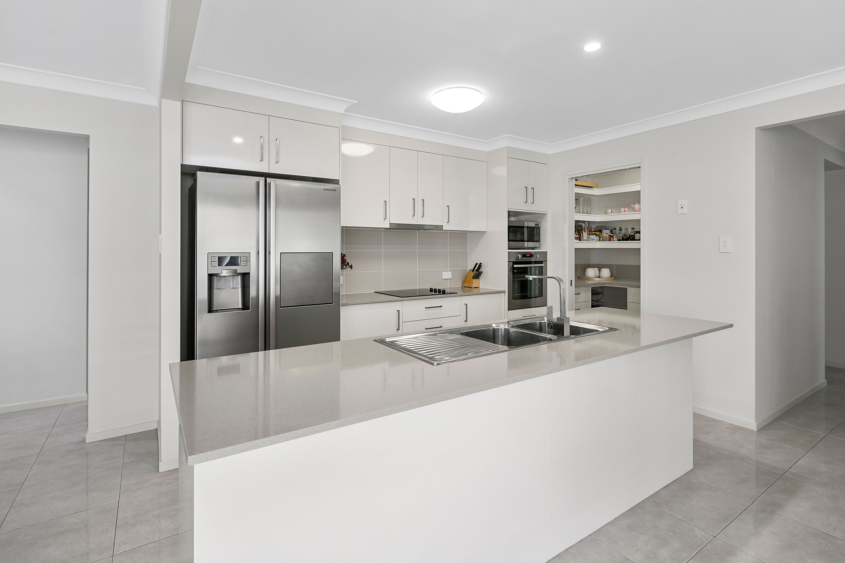 19 Radunz Place, Birkdale, QLD 4159