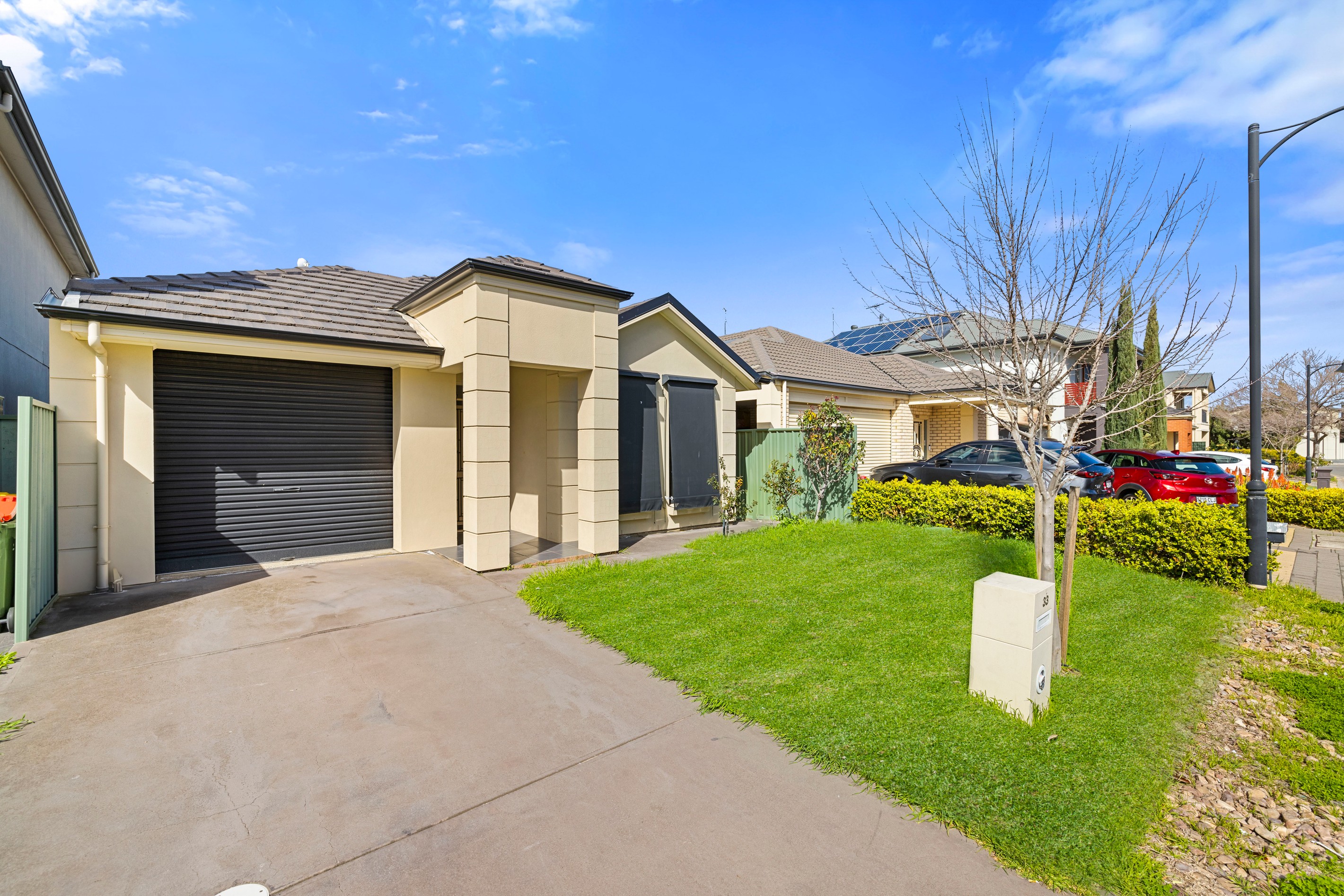33 Macmillan Avenue, Mawson Lakes, SA 5095