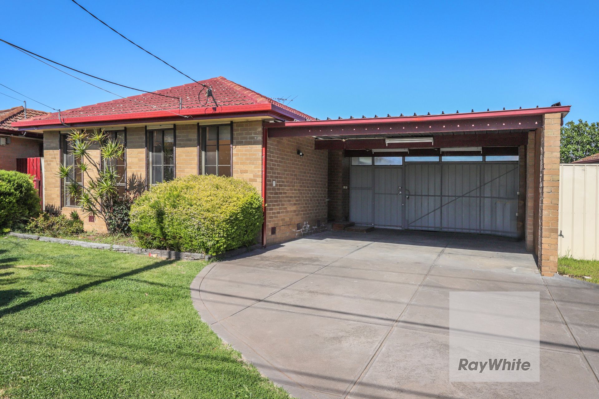 29 Taylor Drive, Gladstone Park, VIC 3043