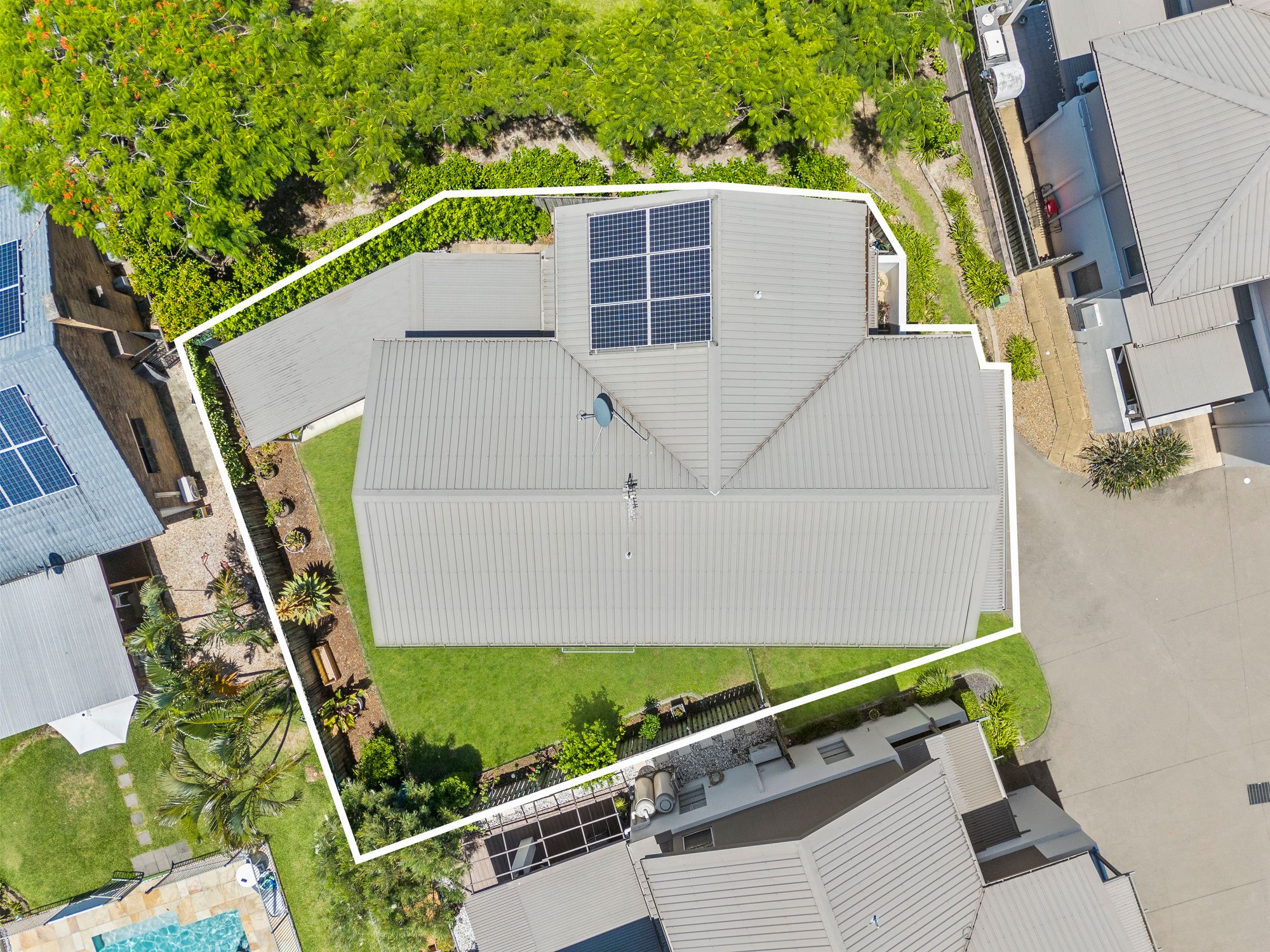 3/215 Benowa Road, Benowa, QLD 4217