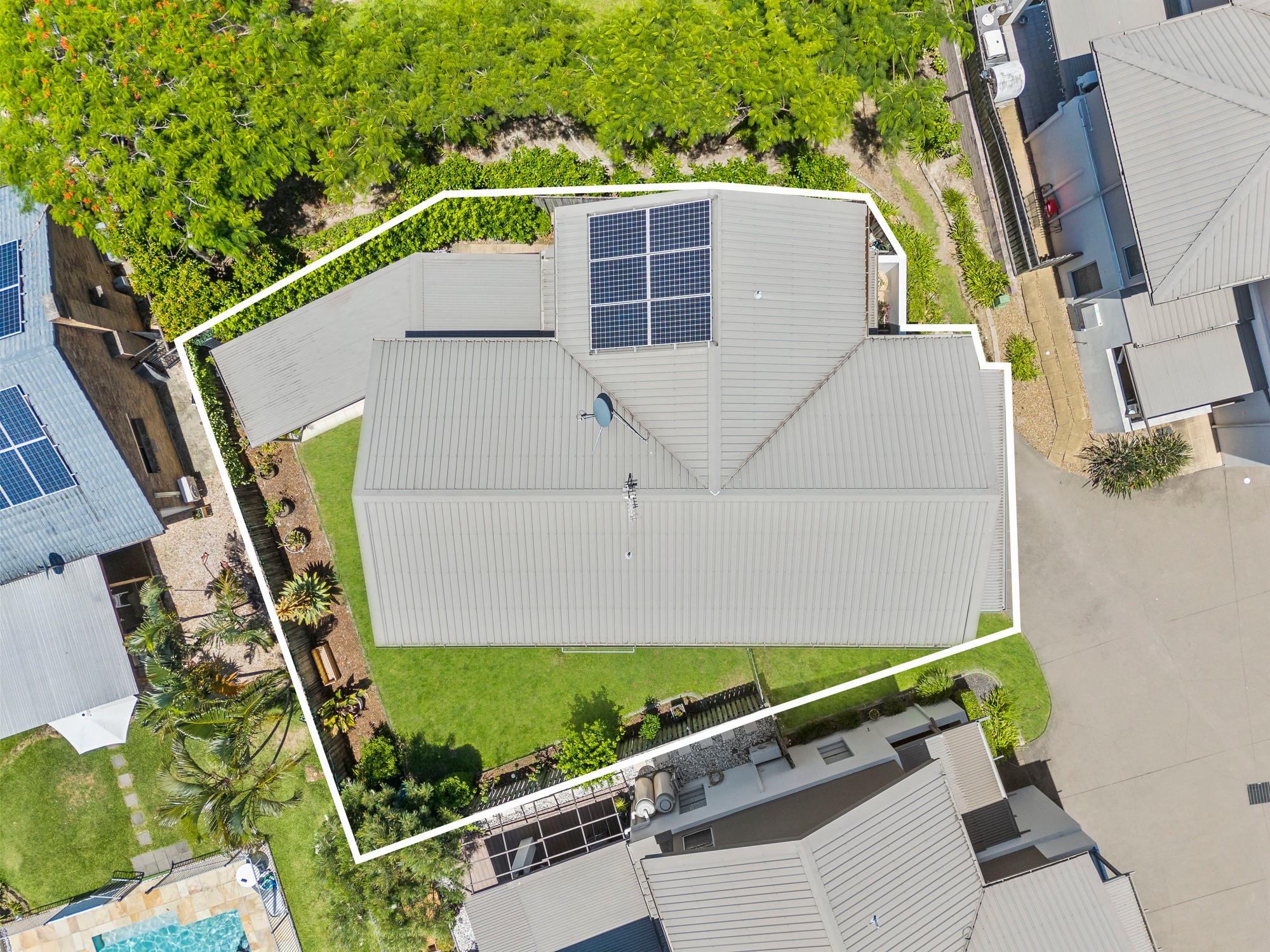 3/215 Benowa Road, Benowa, QLD 4217