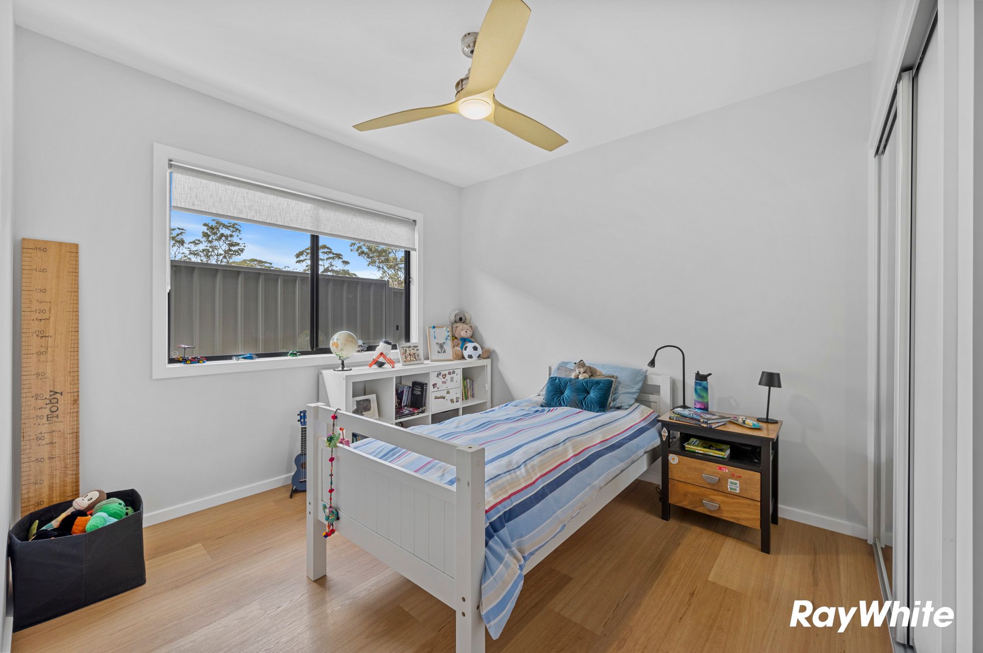 14 Azure Avenue — photo 10 of 27