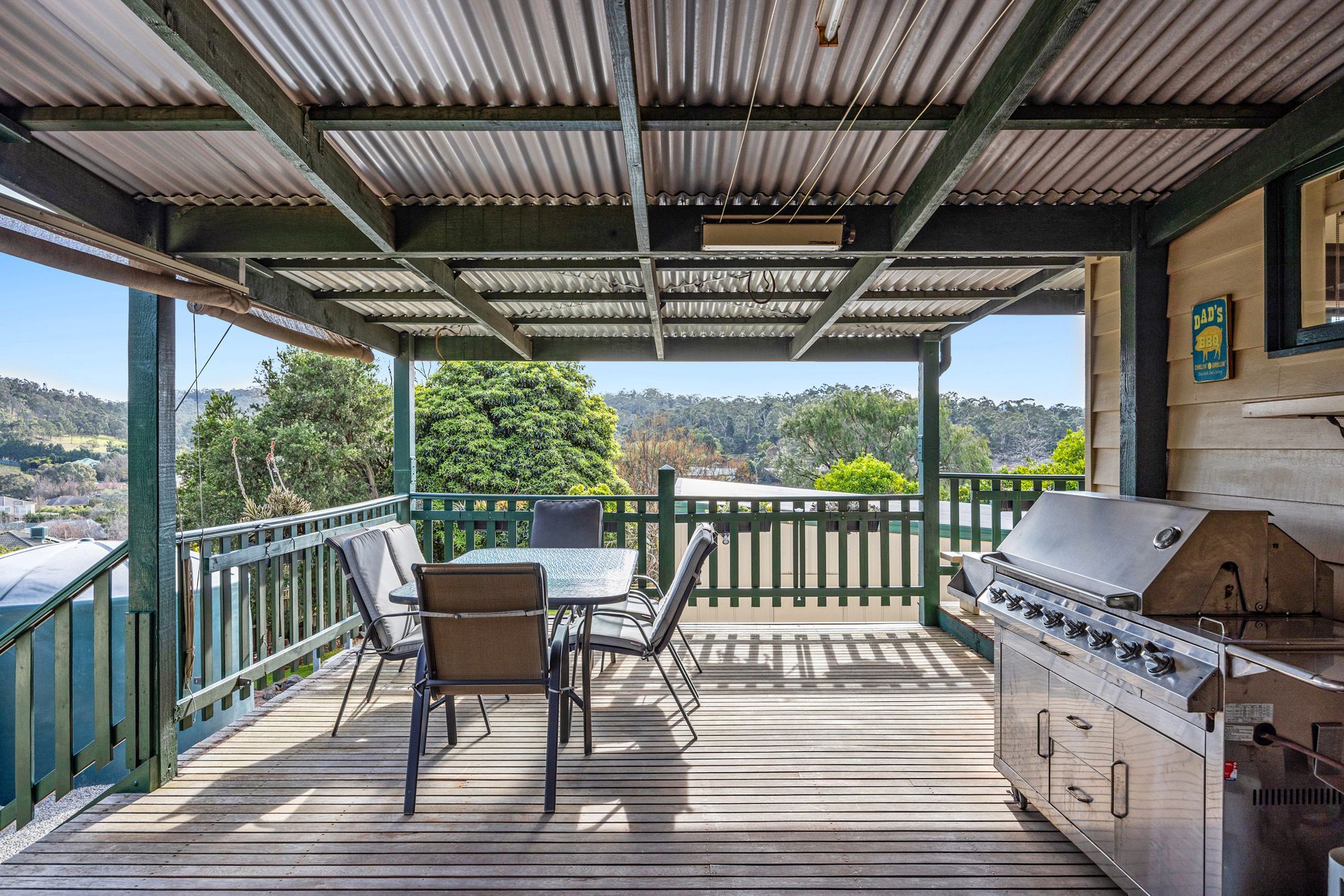 68 Churchill Park Drive, Lysterfield South, VIC 3156