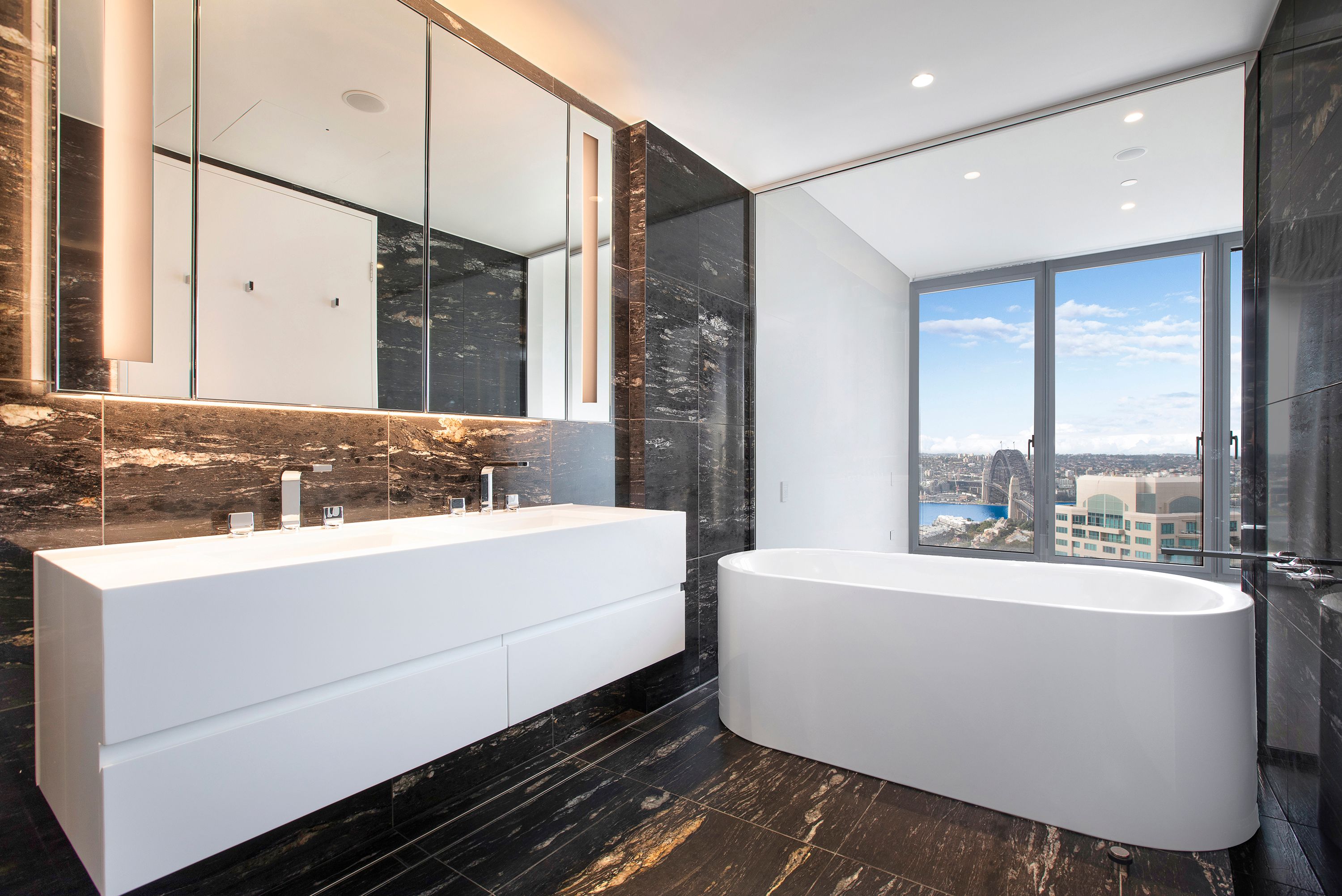 Level 52/2 Watermans Quay — photo from Ray White Residential Sydney CBD