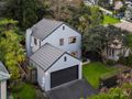 Stunning 4-bedroom with 2-bathroom - Titirangi