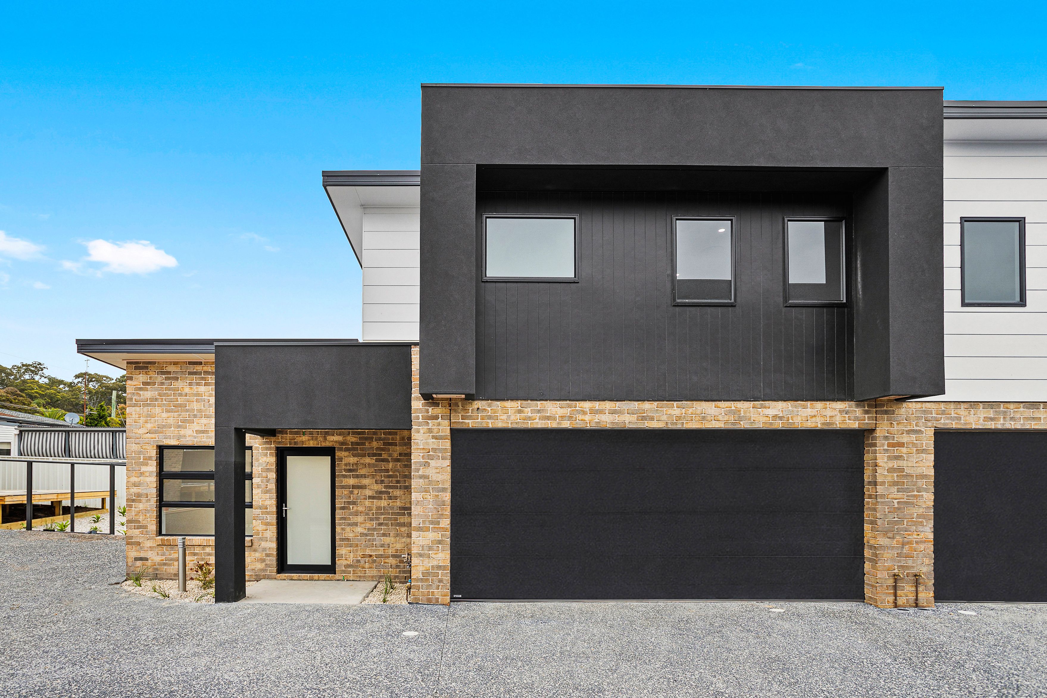 73-75 Lake Entrance Road, Oak Flats NSW 2529