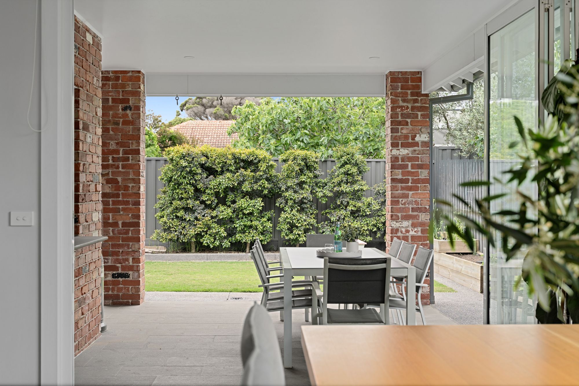 30 Marigold Avenue — photo 10 of 30