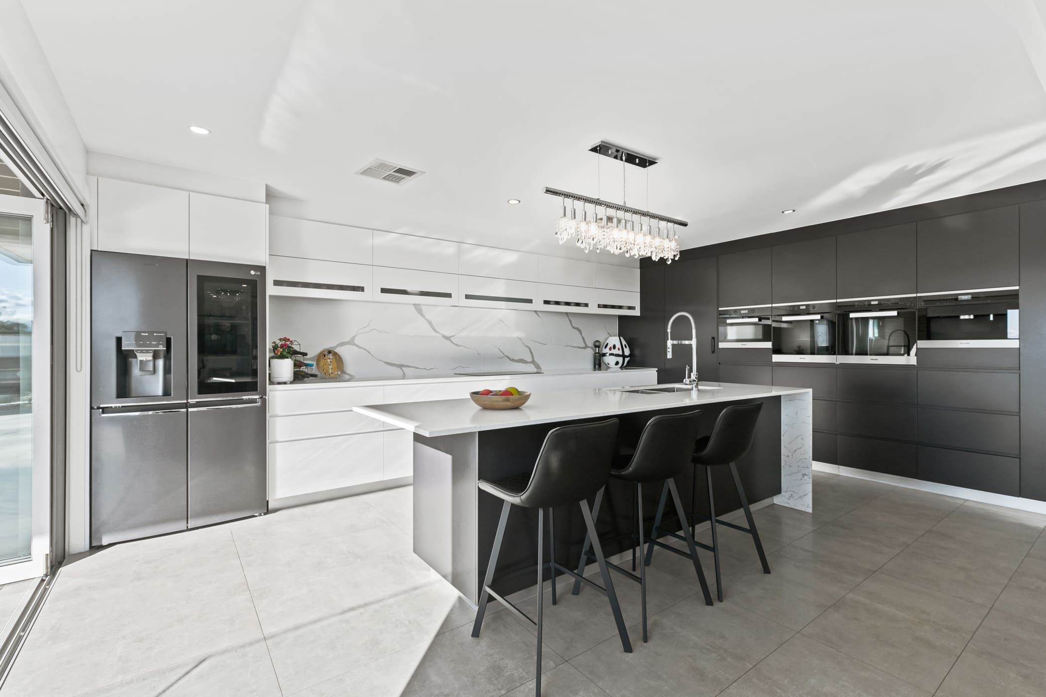 8 Sellbach Street — photo 12 of 30