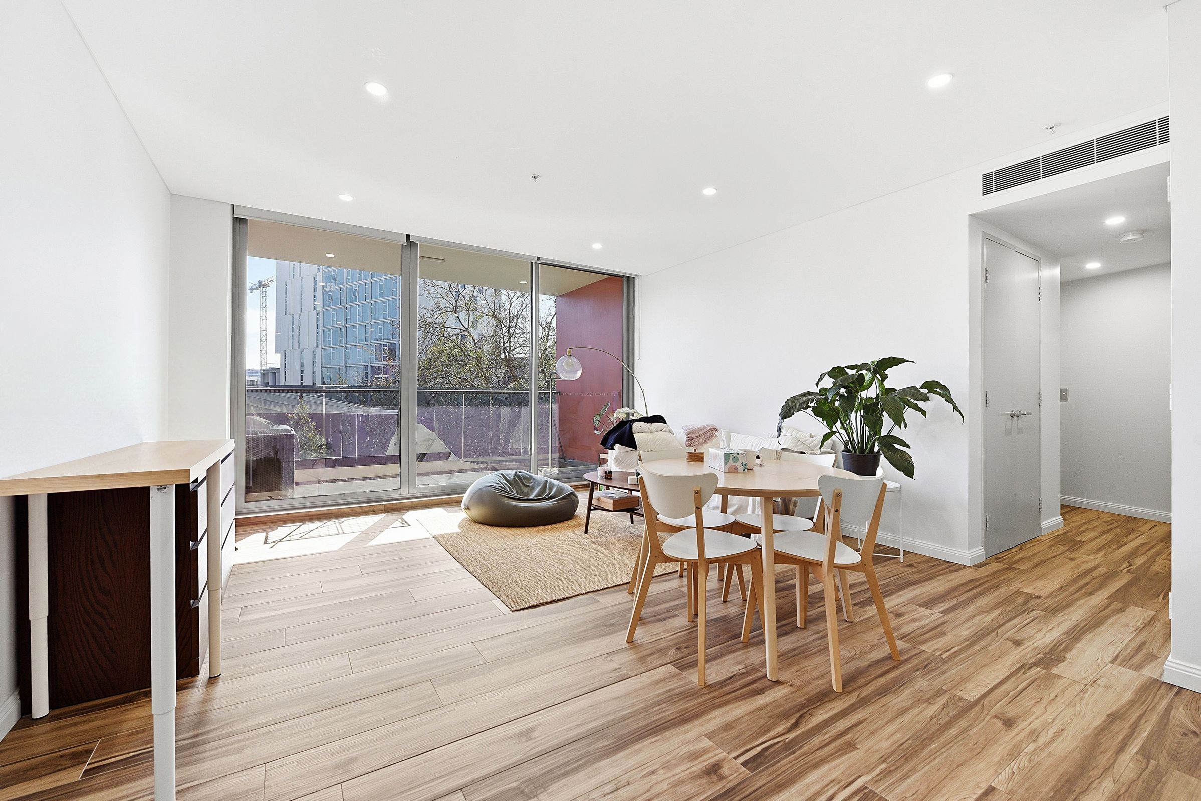 250/92 Epsom Road — photo from Ray White City South