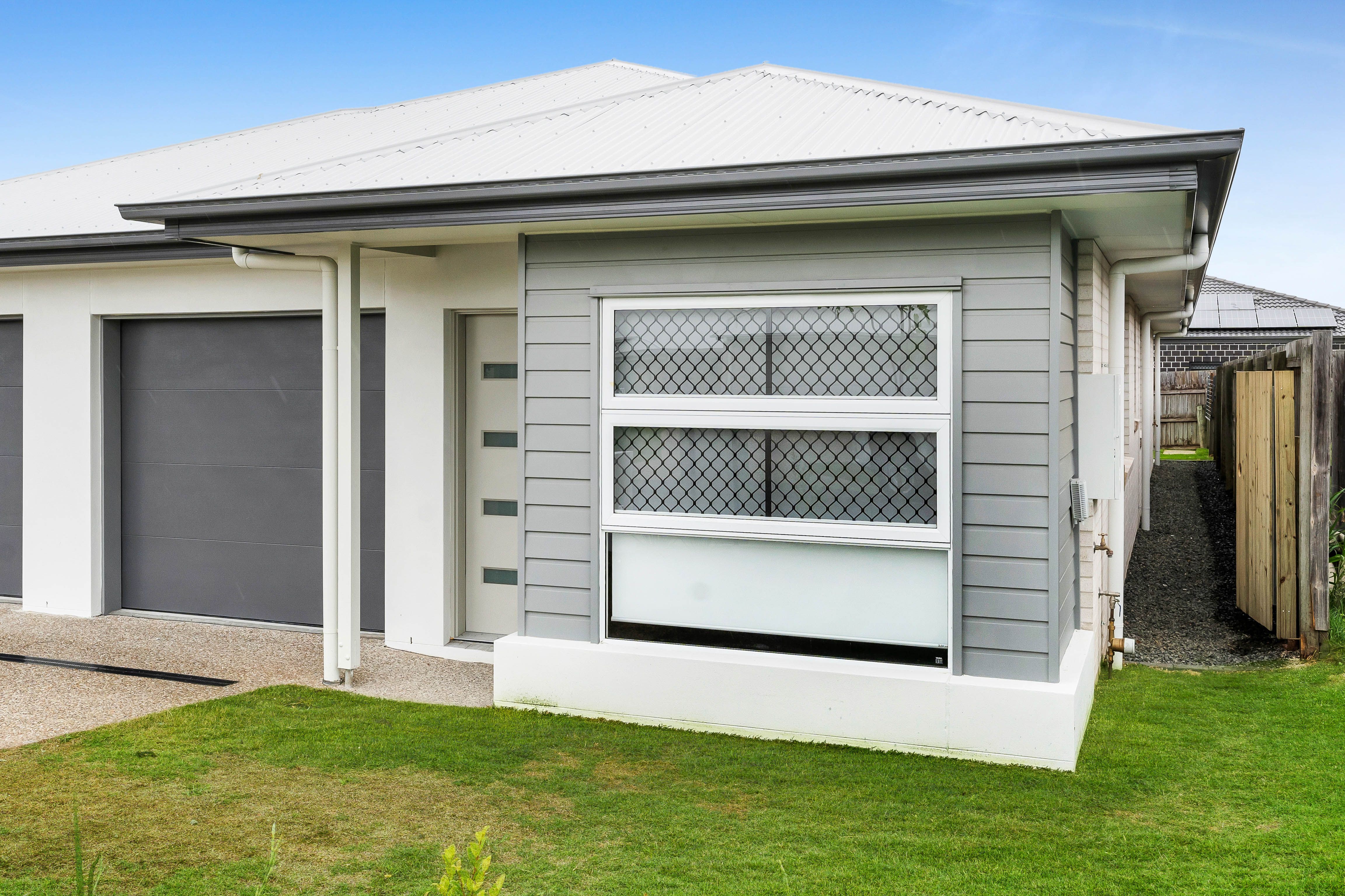 8B Sanur Street, Marsden, QLD 4132
