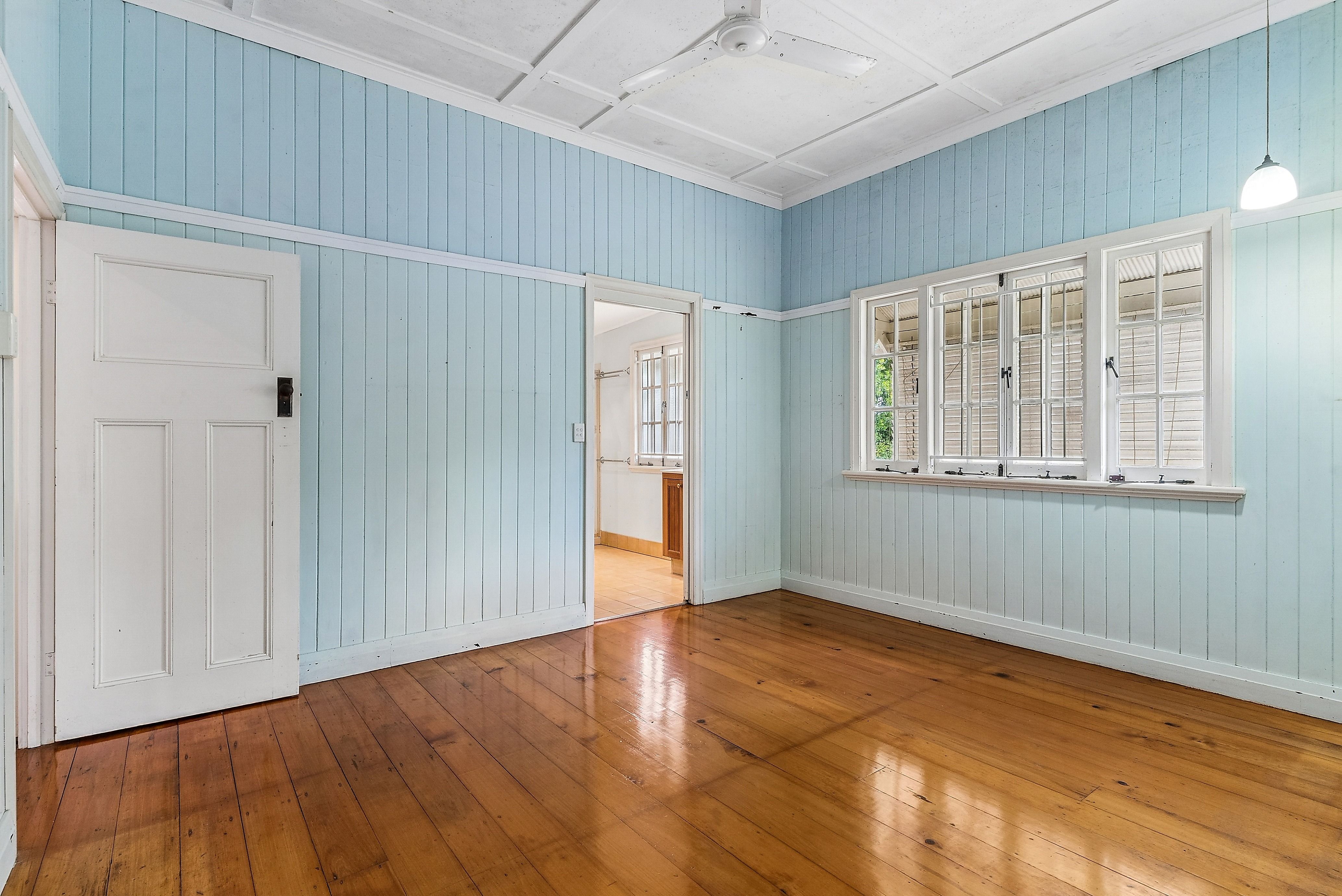 54 Mortlake Road — photo 8 of 18