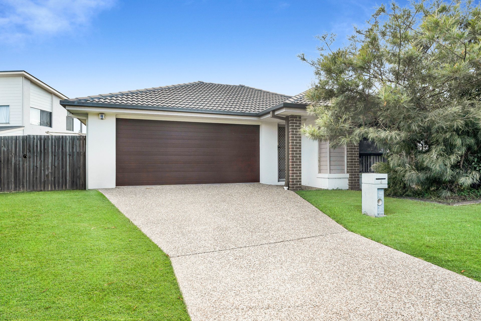 4 ORB Street — photo from Ray White Sunnybank Hills