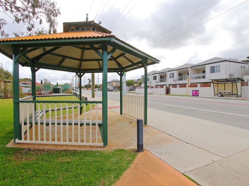 1/2 Wallace Street, Belmont, WA 6104