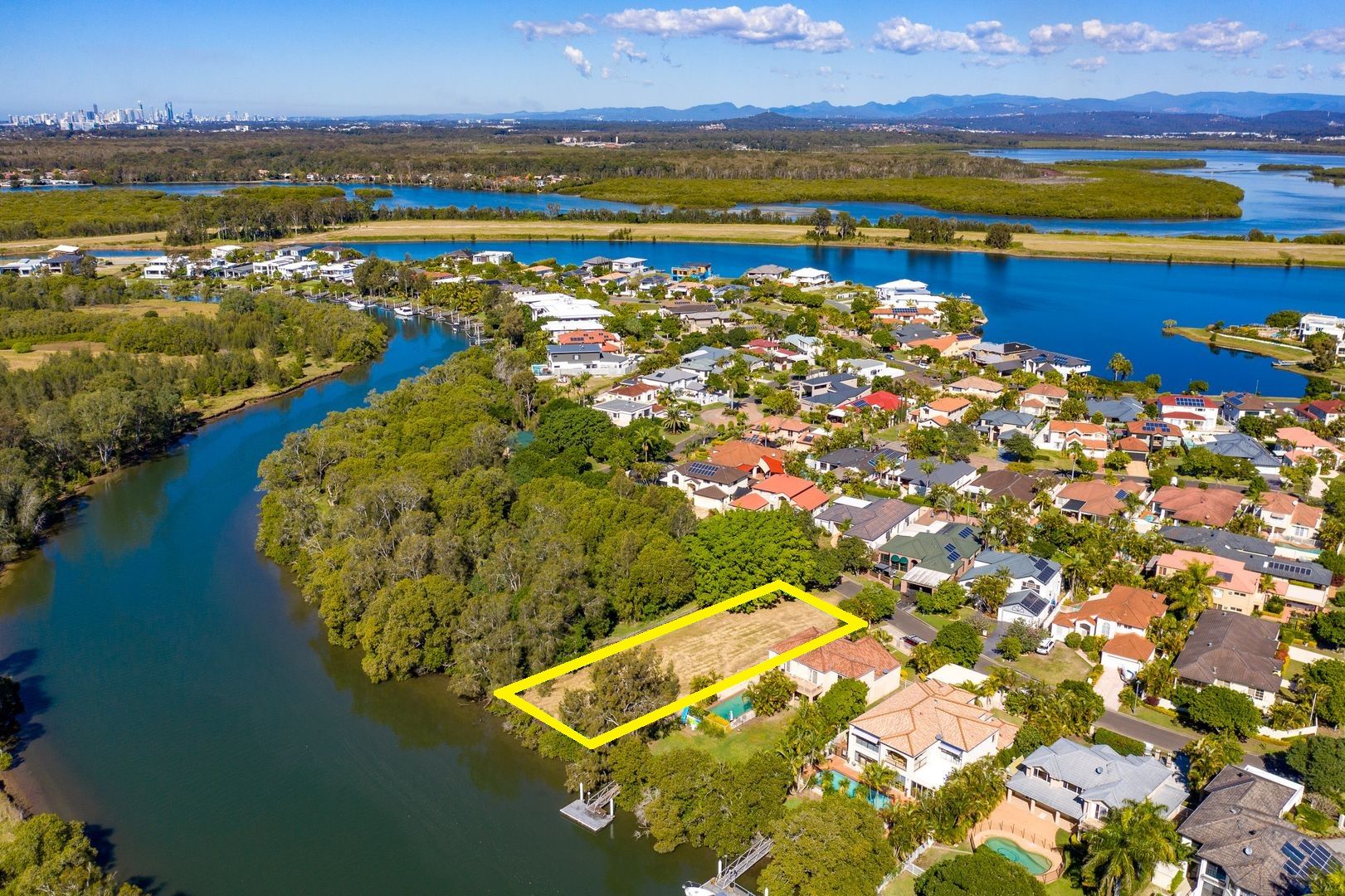 15 Tranquility Circuit, Helensvale, QLD 4212