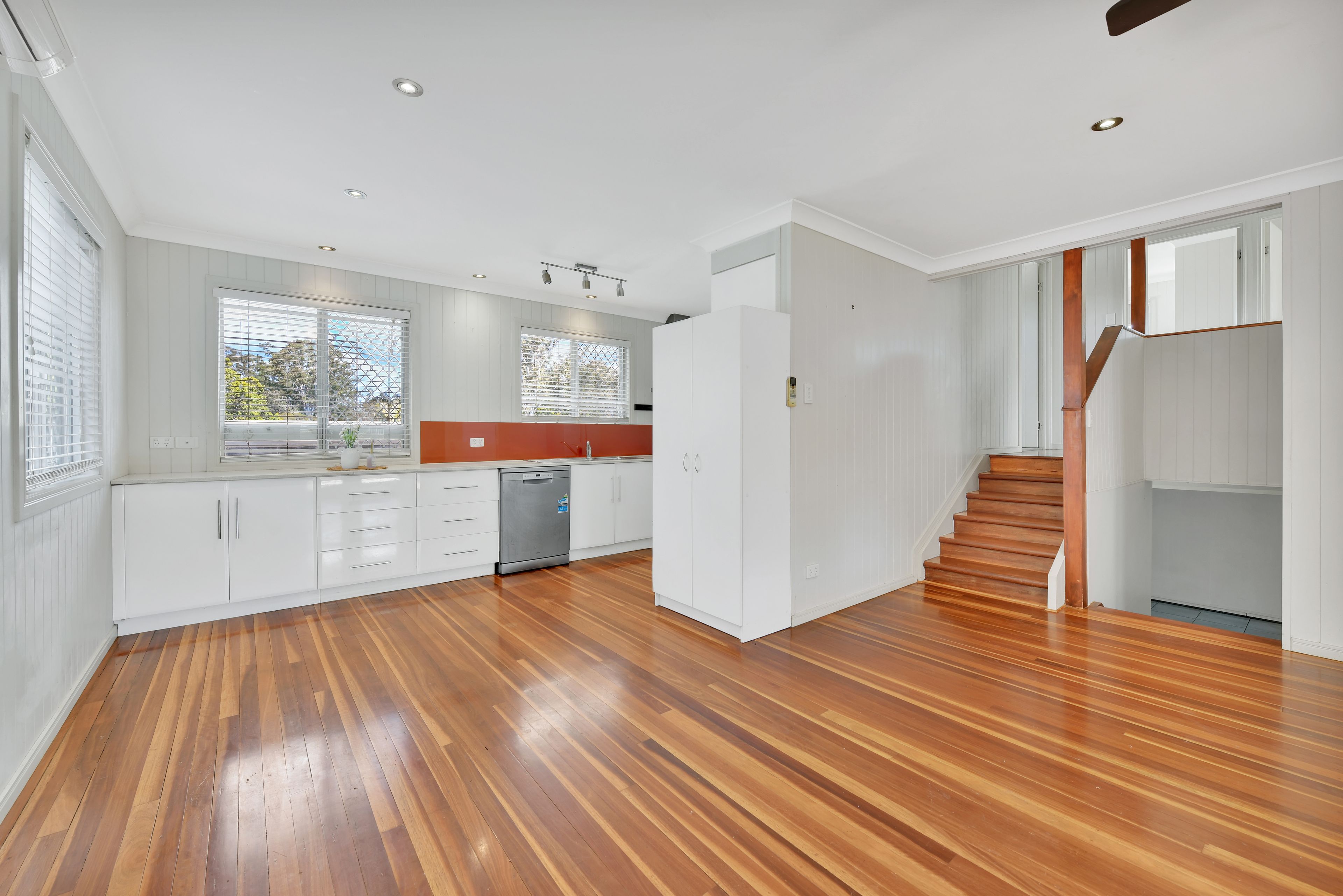 1 Belleglade Avenue — photo 10 of 20