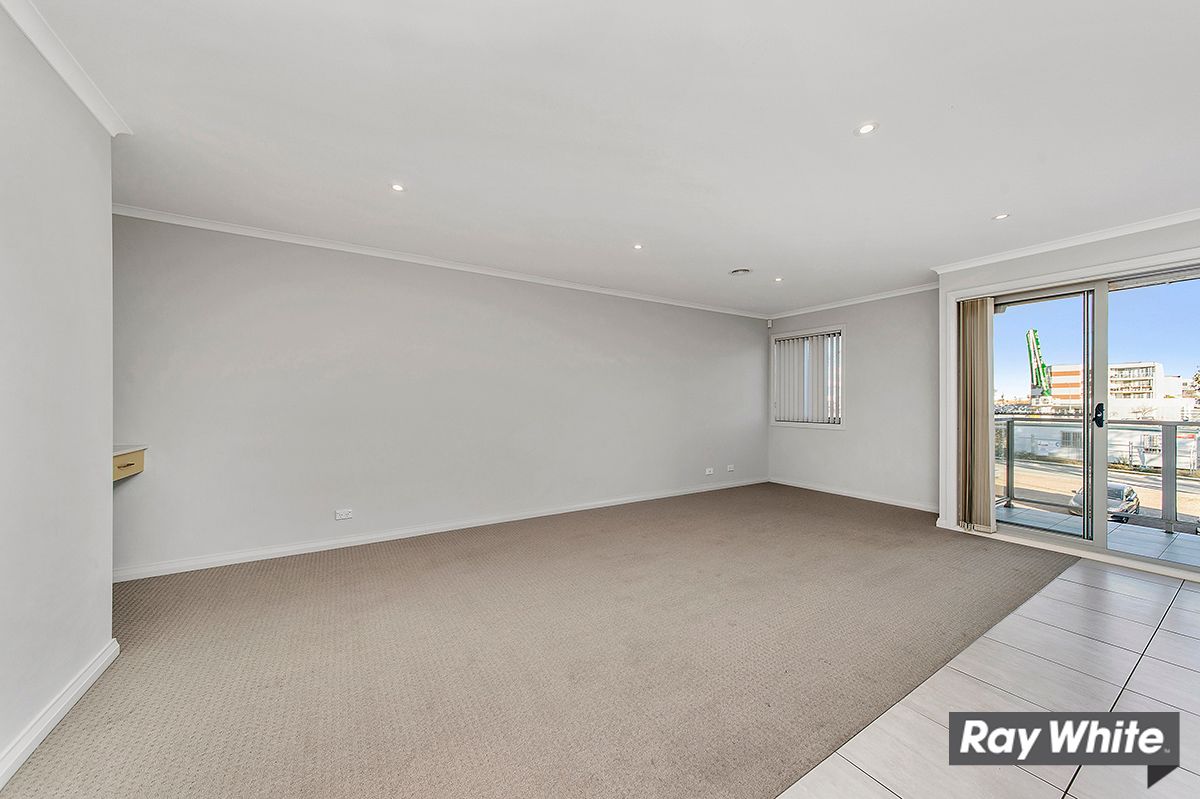 103A Anthony Rolfe Avenue, Gungahlin, ACT 2912