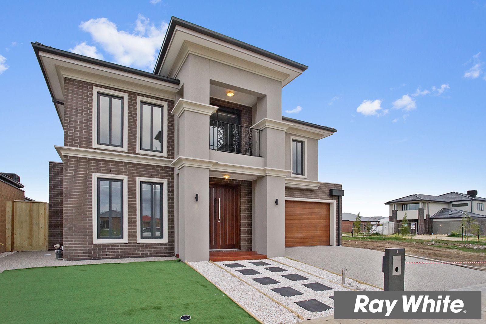 8 Spinner Way, Point Cook, VIC 3030