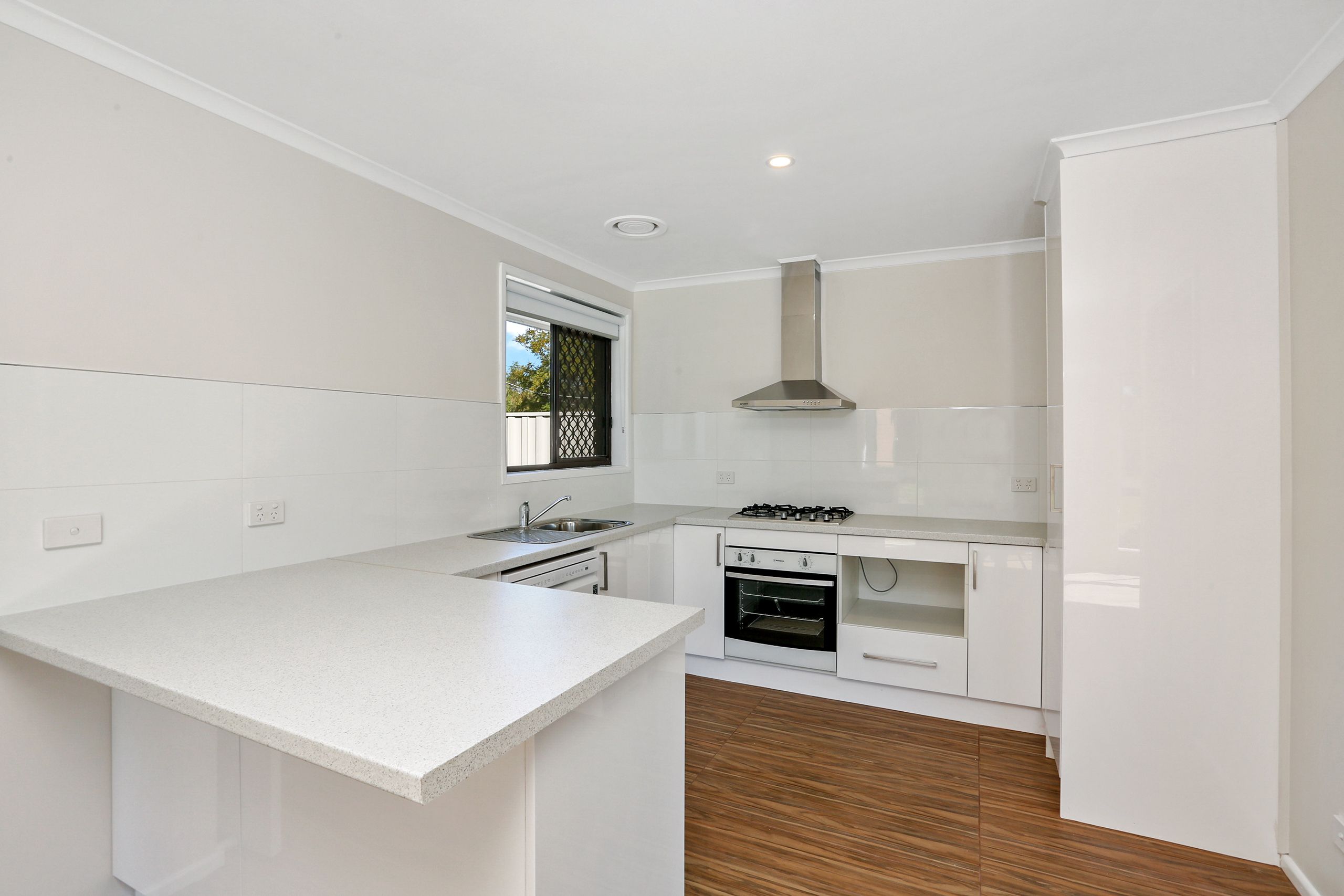 2/15 Jania Street, Lara, VIC 3212