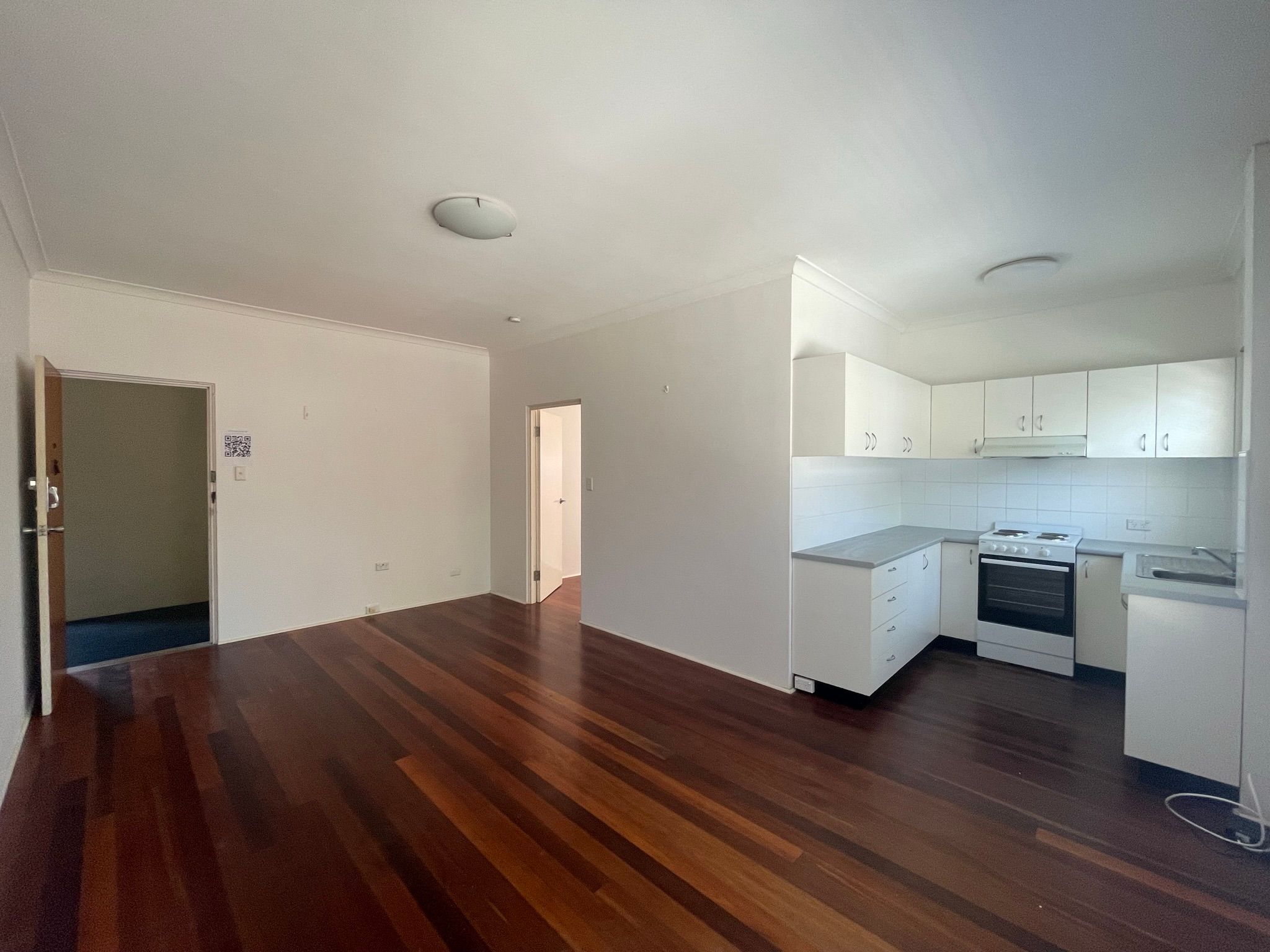 2/33 Carrington Avenue, Hurstville, NSW 2220