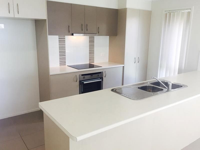 21 McLachlan Circuit, Willow Vale, QLD 4209