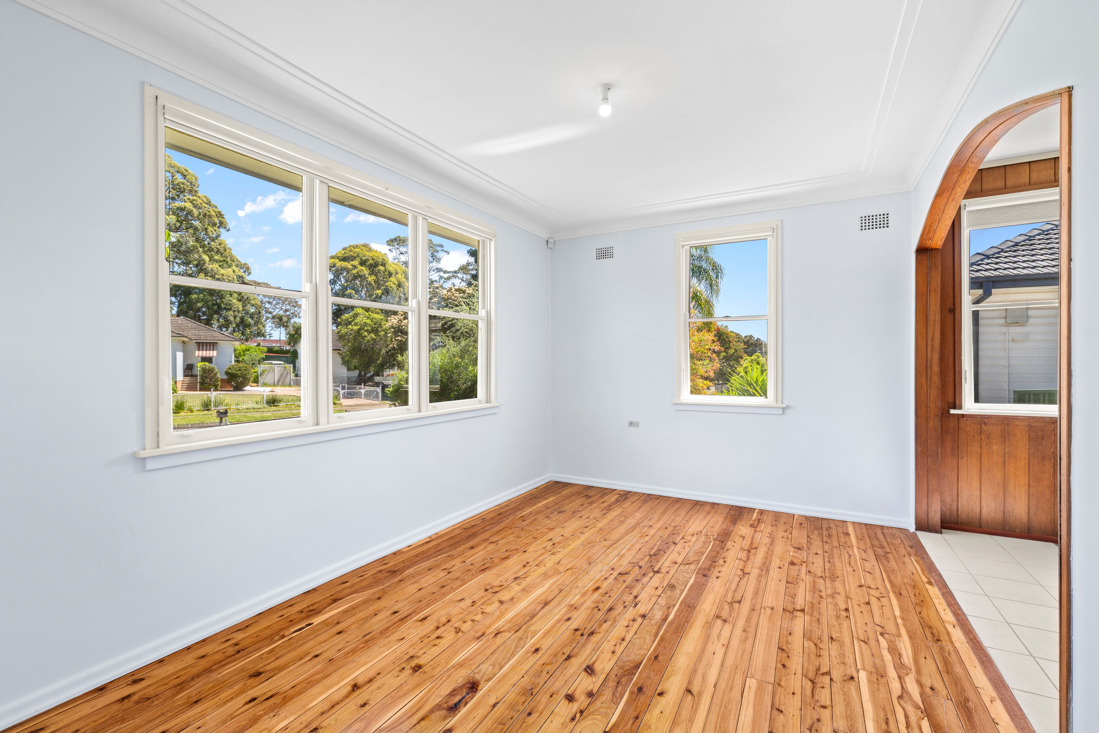 21 Blaxland Street, Lalor Park, NSW 2147