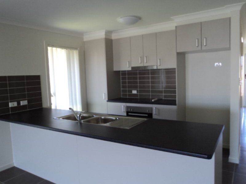145 Alawoona Street, Redbank Plains, QLD 4301