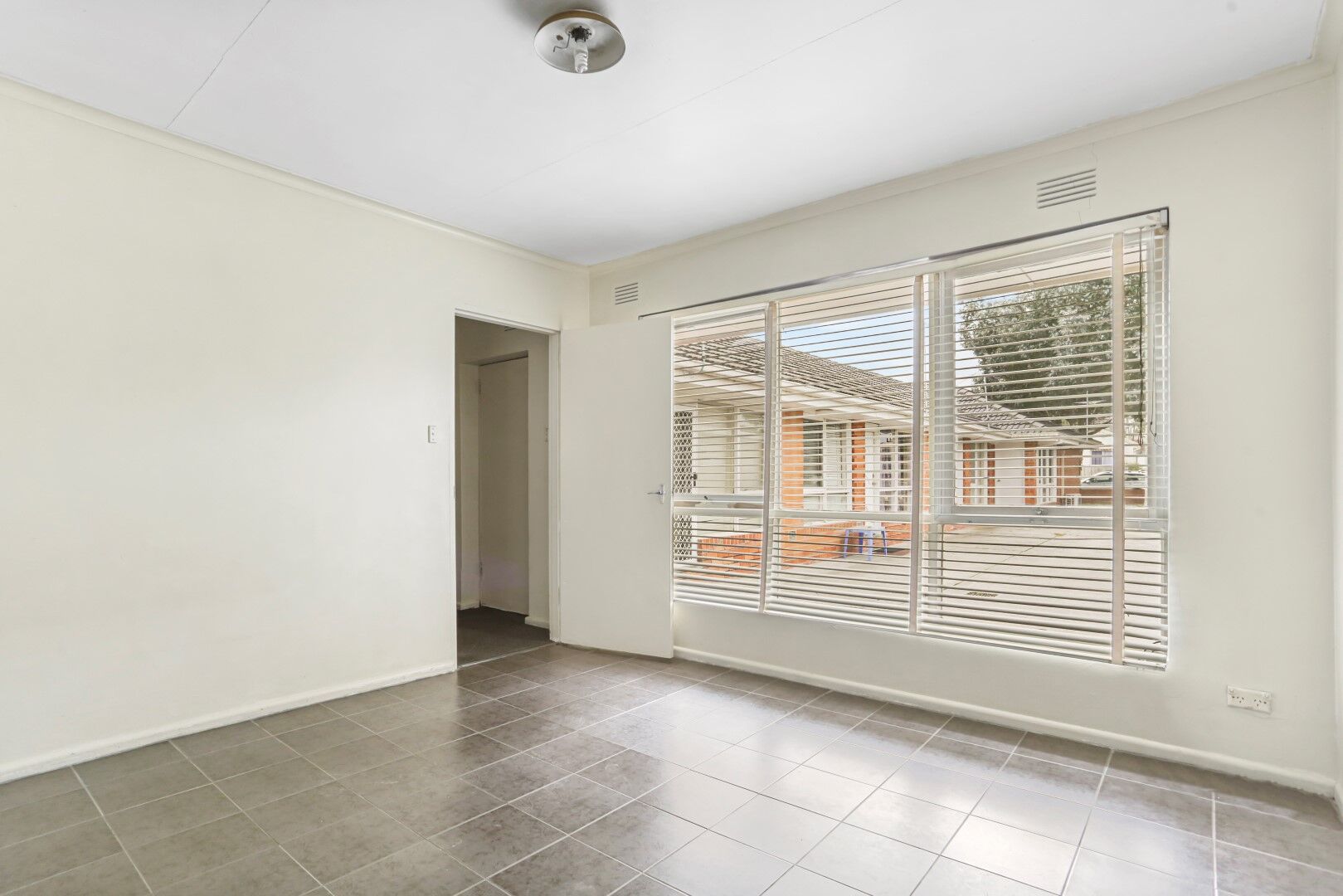 5/62 Kelvinisde Road, Noble Park, VIC 3174