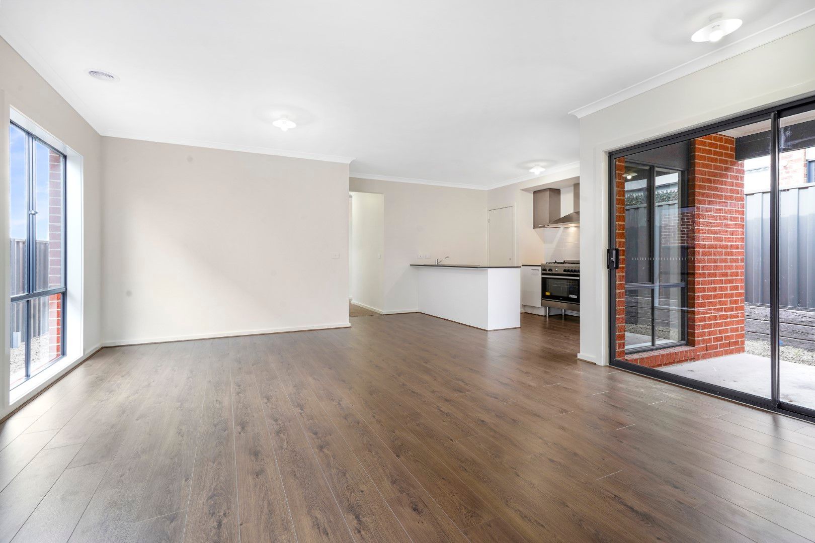 49 Rhynhurst Street, Clyde North, VIC 3978
