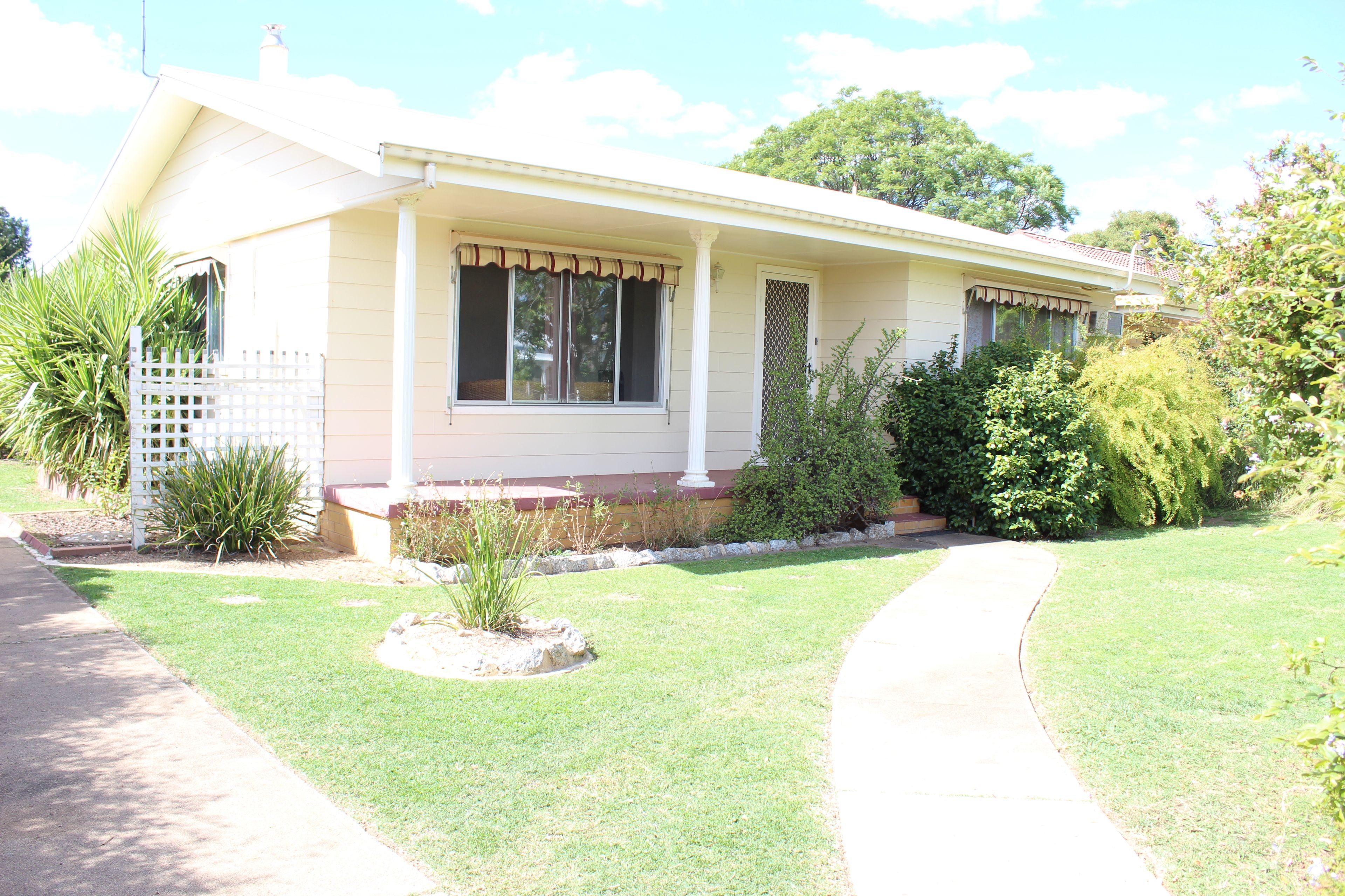 10 Morson Street, Horsham VIC 3400