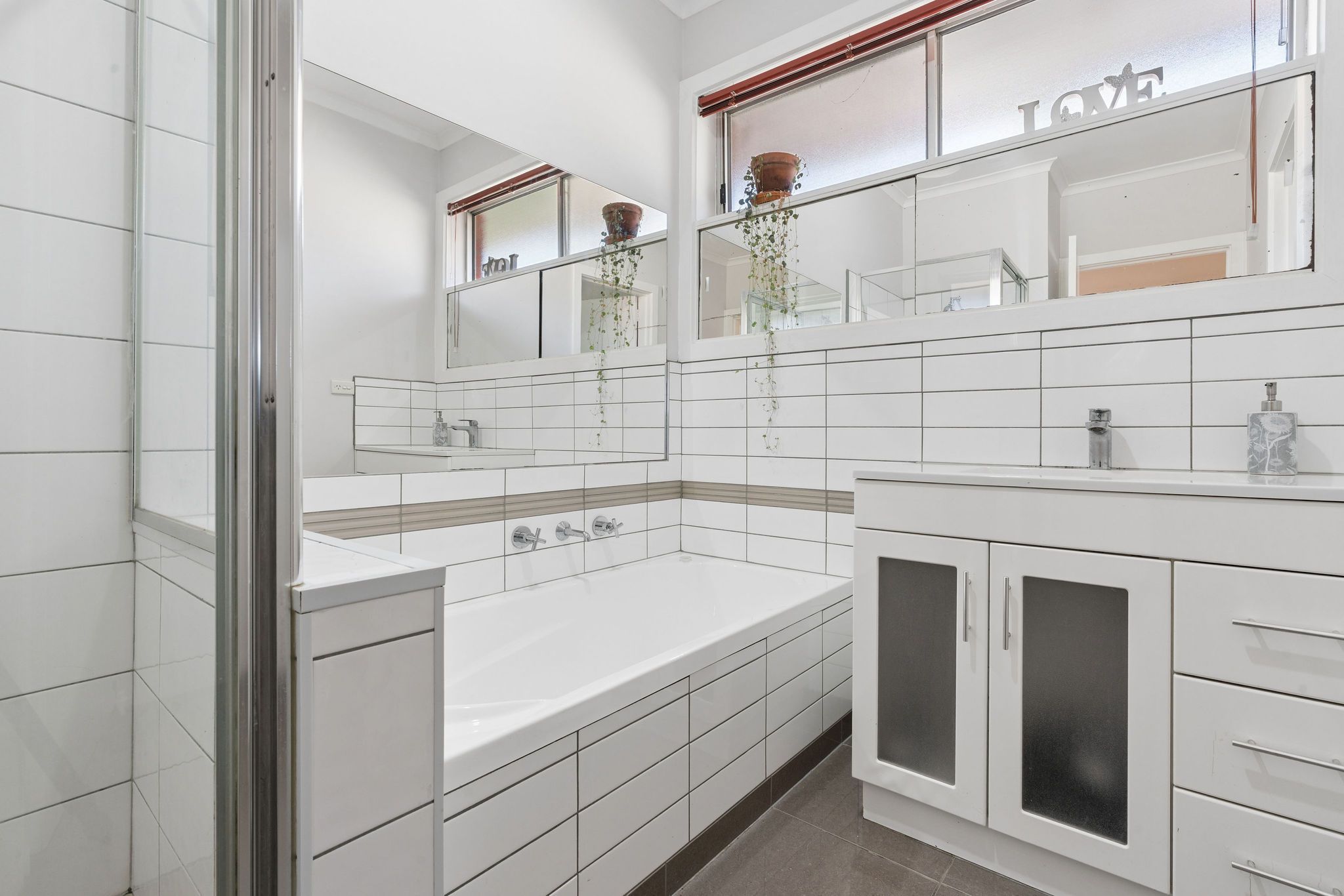 39 Long Street — photo 14 of 18