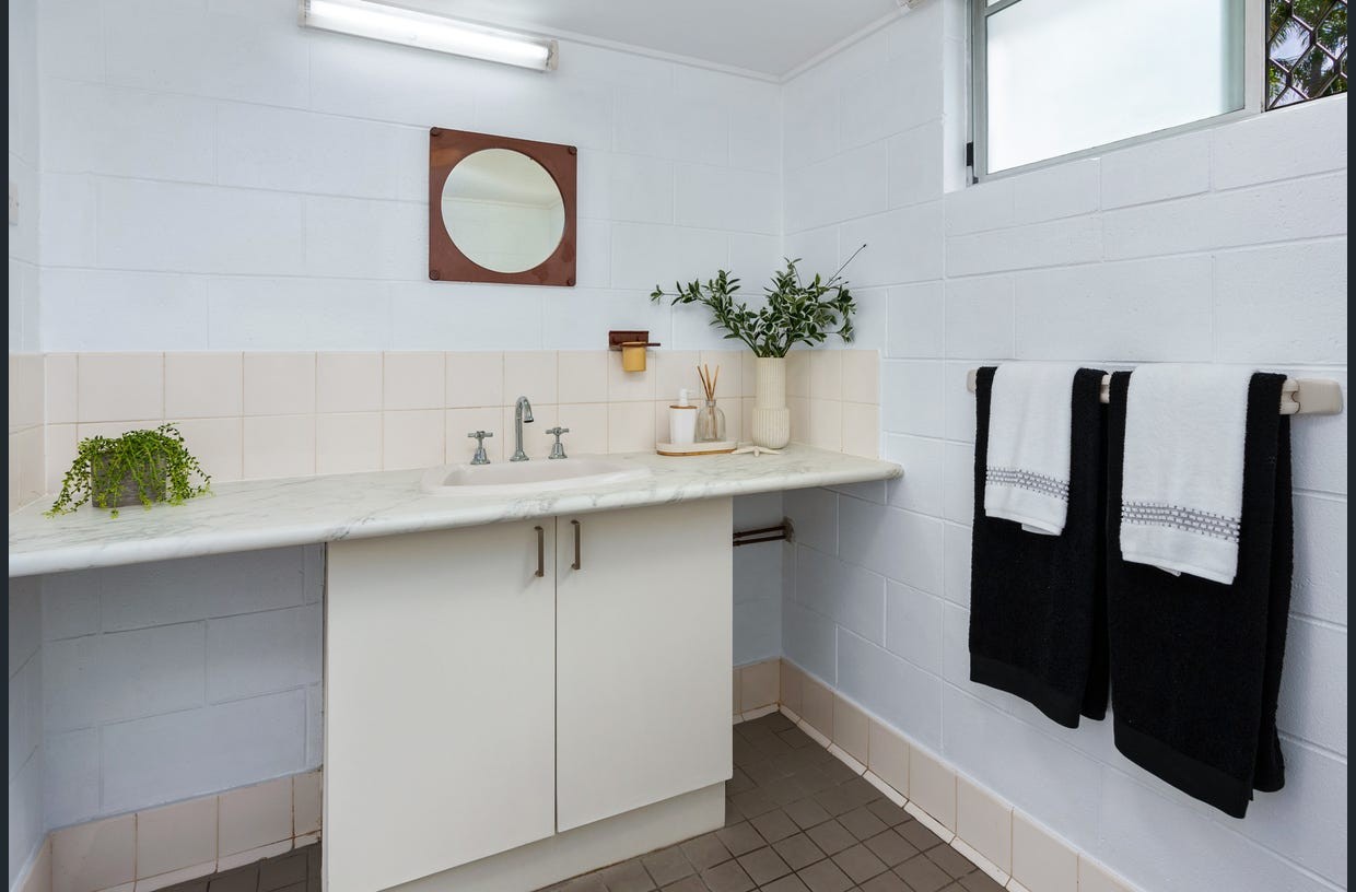 2/149-151 Sheridan Street, Cairns City, QLD 4870