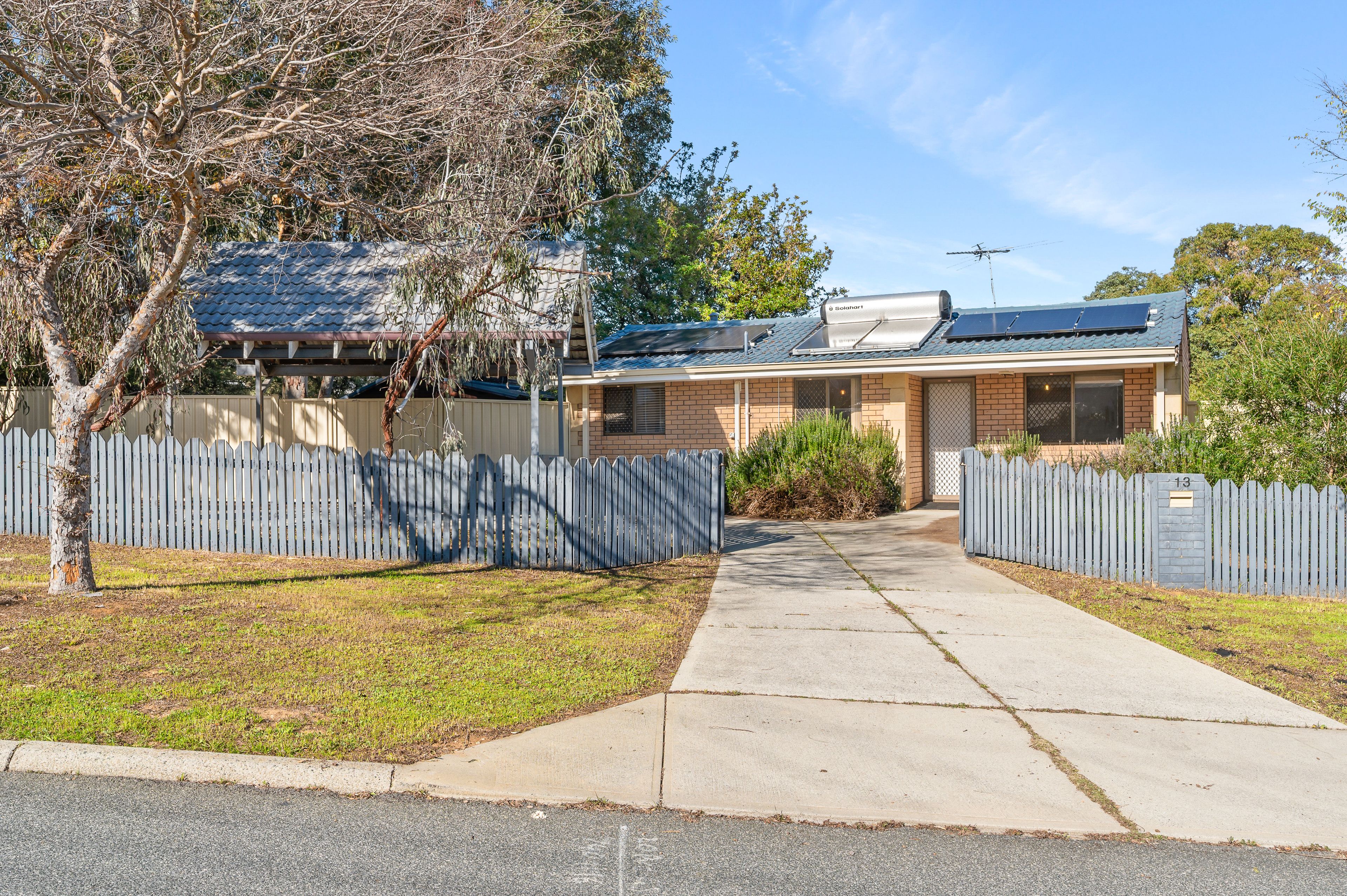 13 Erpingham Road, Hamilton Hill, WA 6163