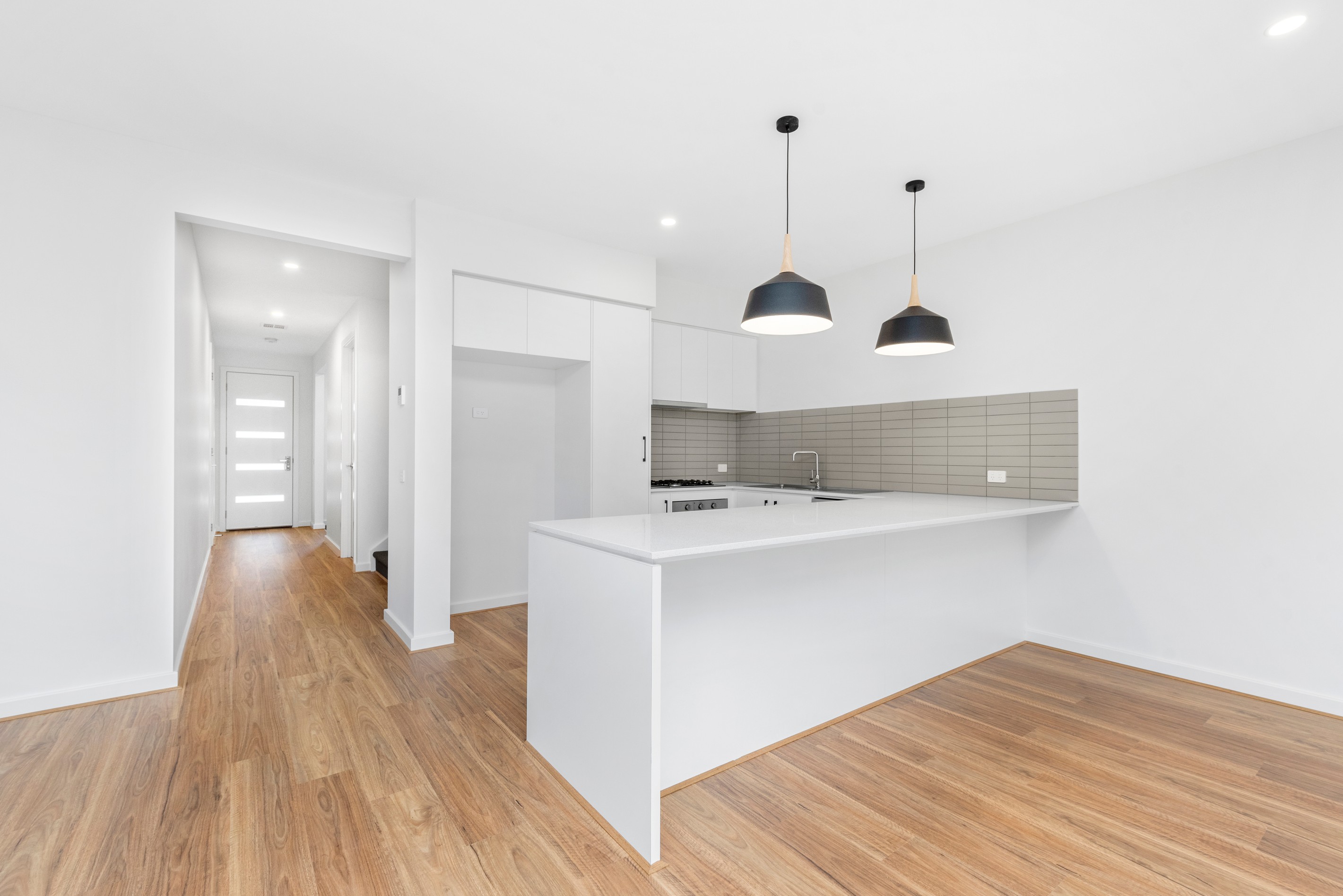 2B Essex Court, Bayswater, VIC 3153