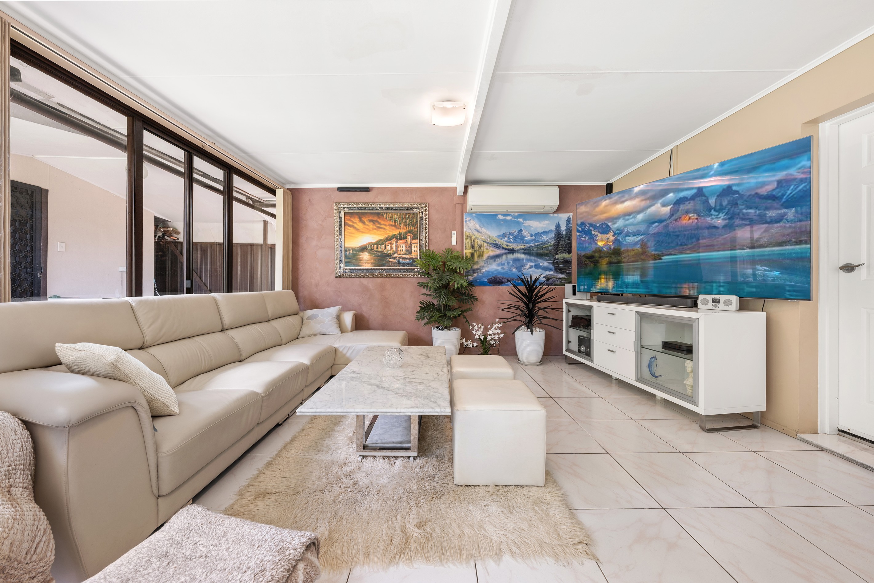 7 Brisbane Road, St Johns Park, NSW 2176