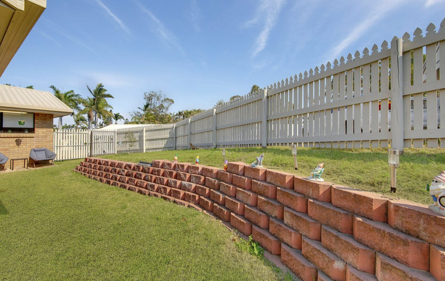 2/30 Price Avenue, Kawana, QLD 4701
