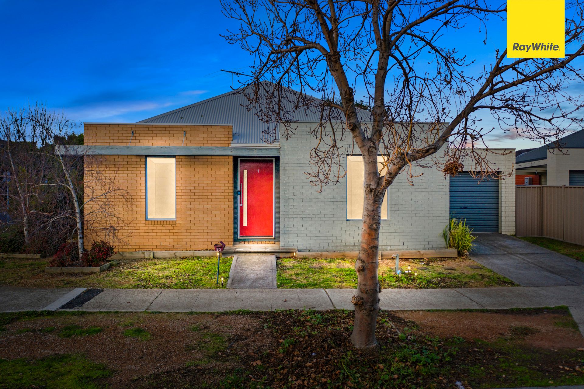 30 Mount Way, Caroline Springs VIC 3023