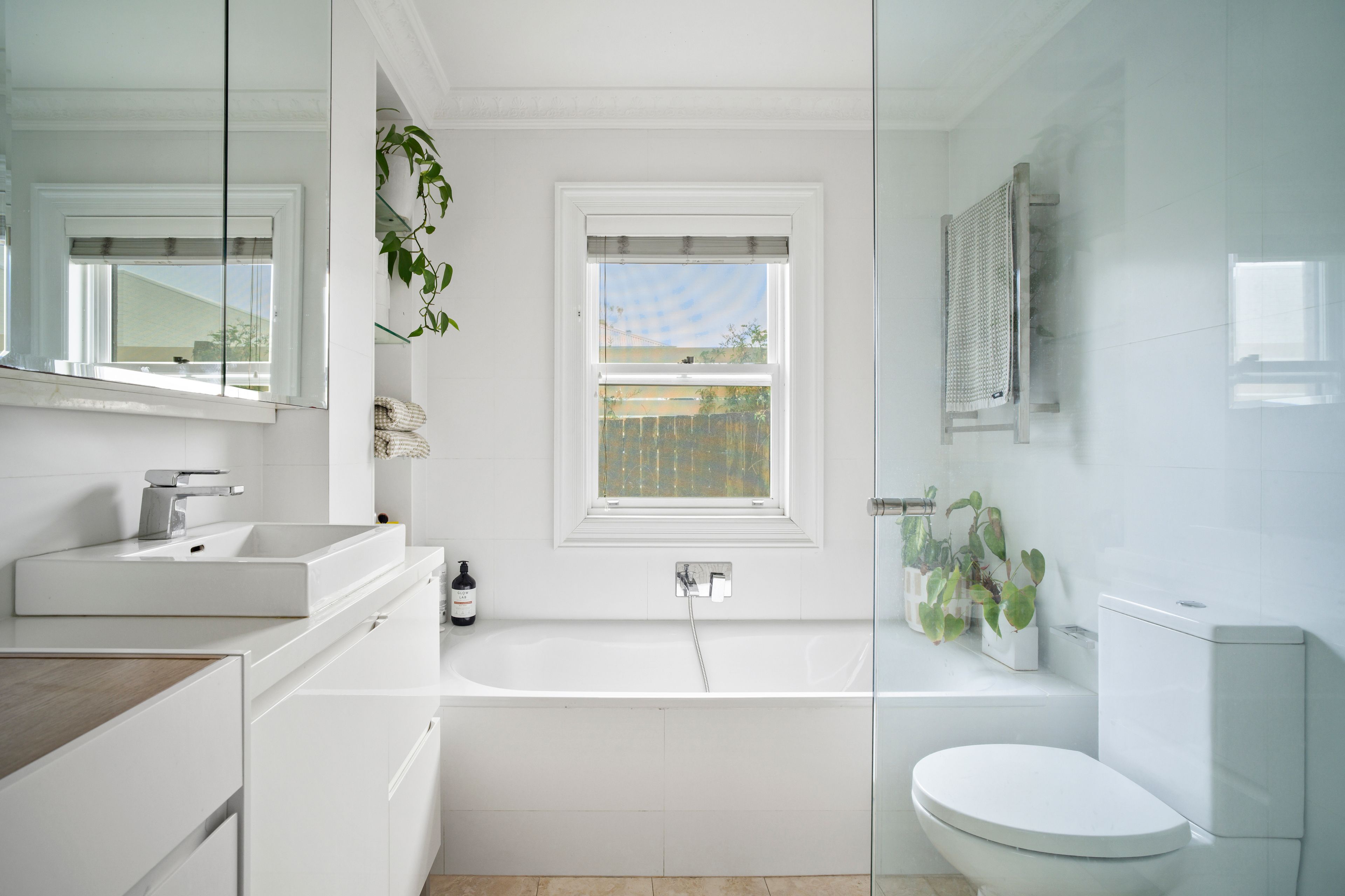 1 Searle Avenue — photo 11 of 15