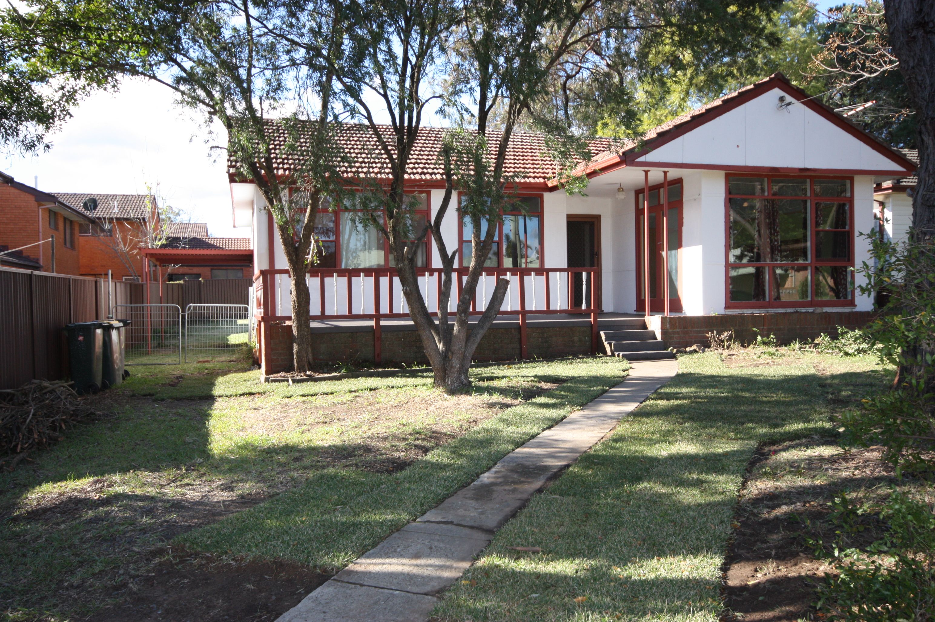 30 Kingsclare Street, Leumeah, NSW 2560