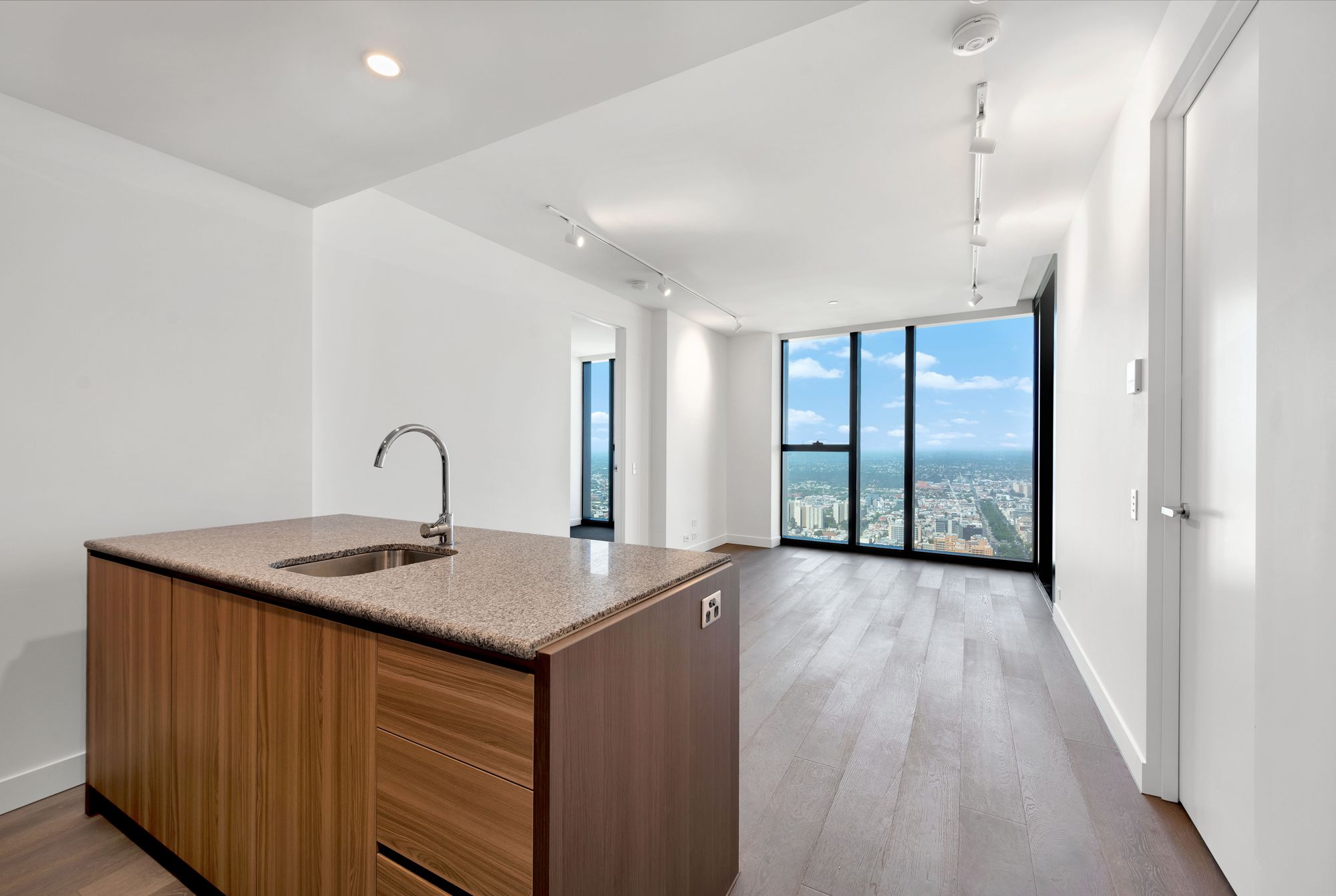 6713/160 Victoria Street, Carlton, VIC 3053