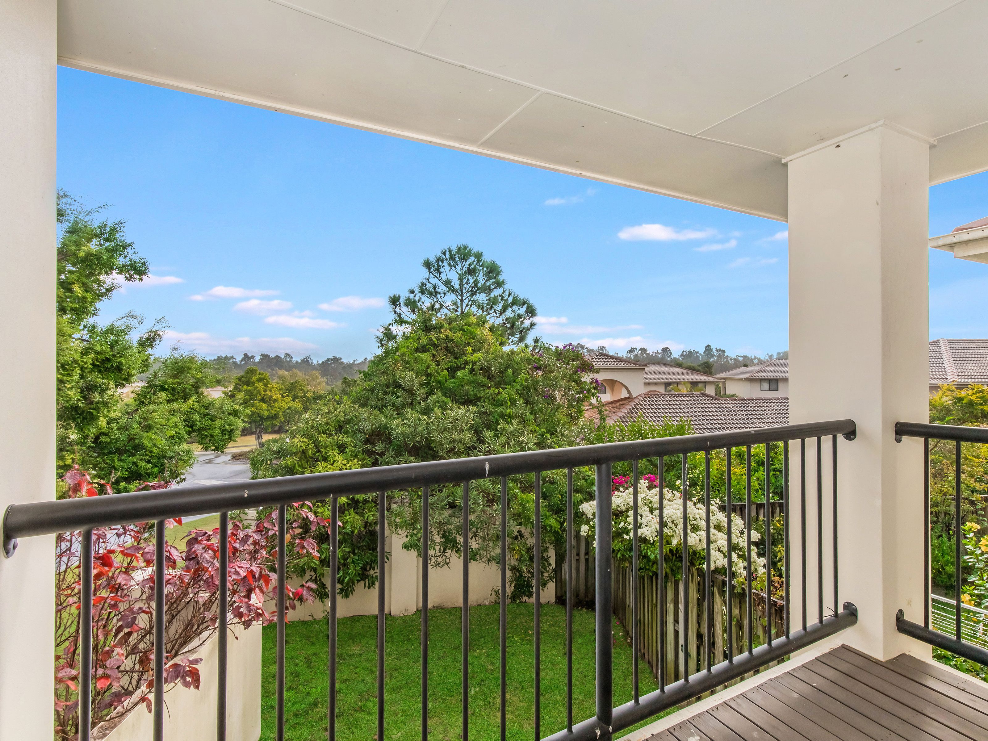 901/1 Gentian Drive, Arundel, QLD 4214