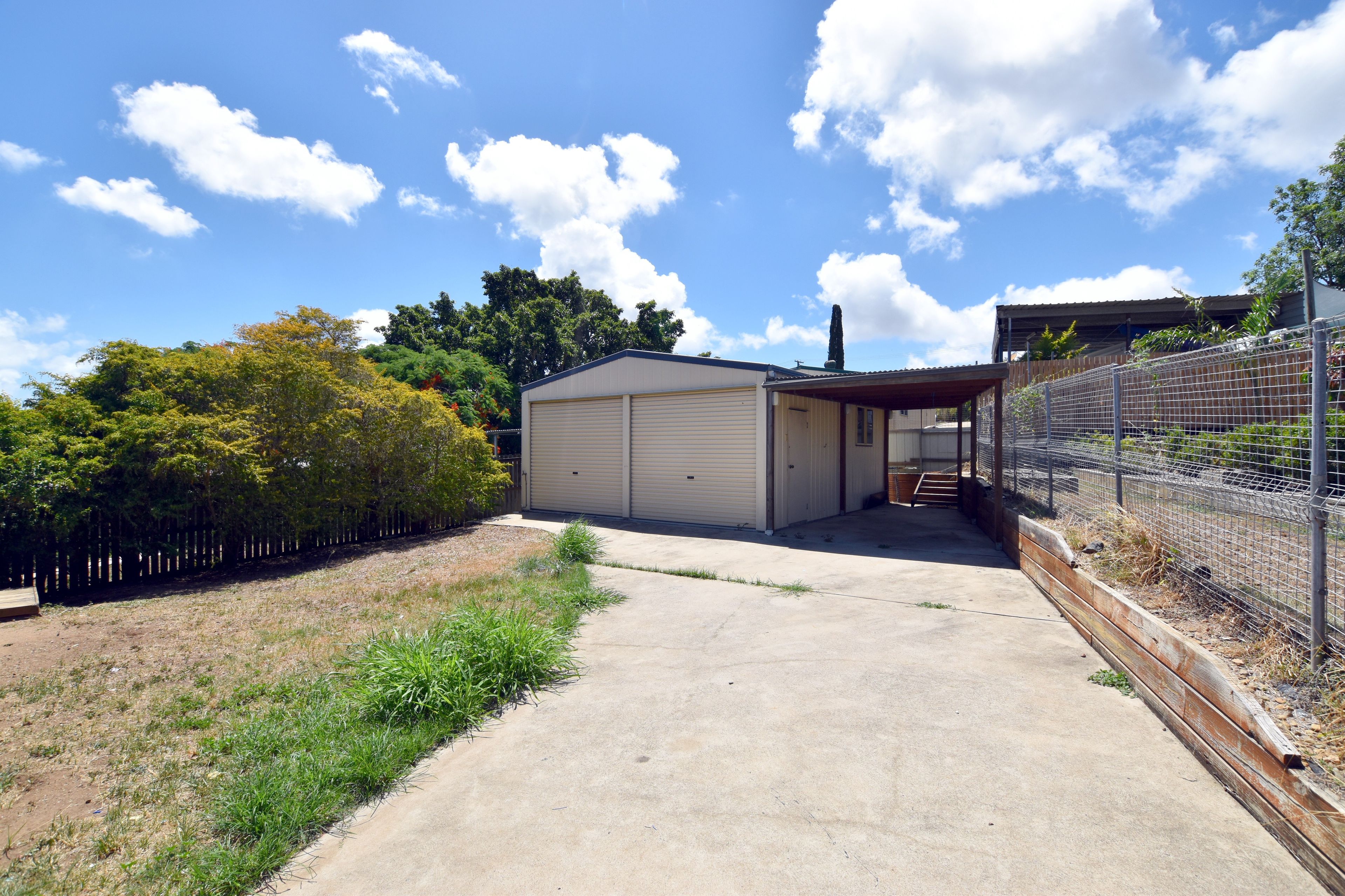 94 Dalrymple Drive, Toolooa, QLD 4680