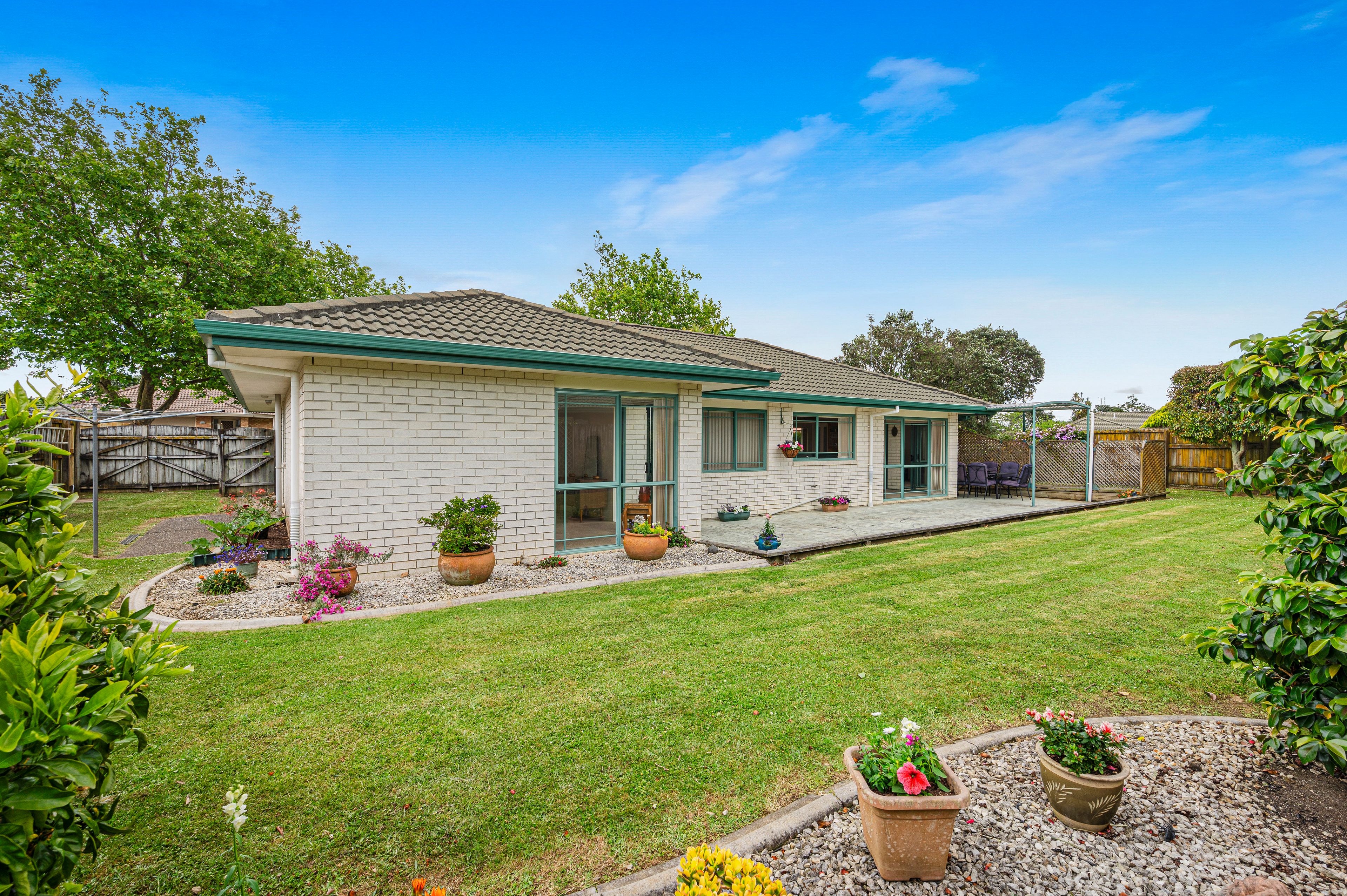 7 Lushington Place, Huntington Park, Manukau City