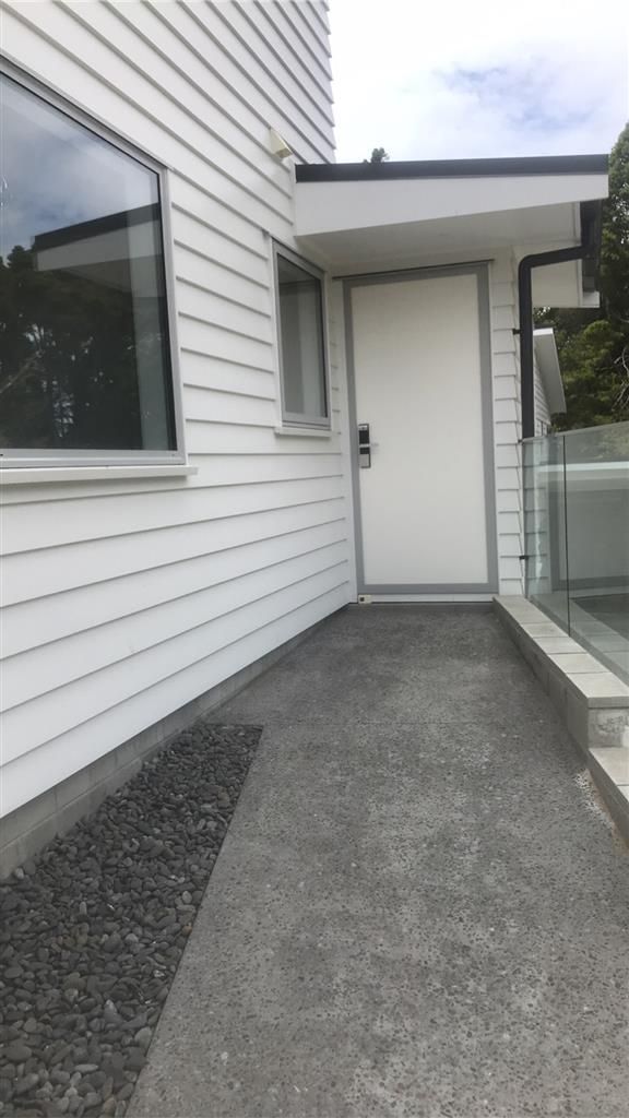 33A Wernham Place, Birkenhead, North Shore City