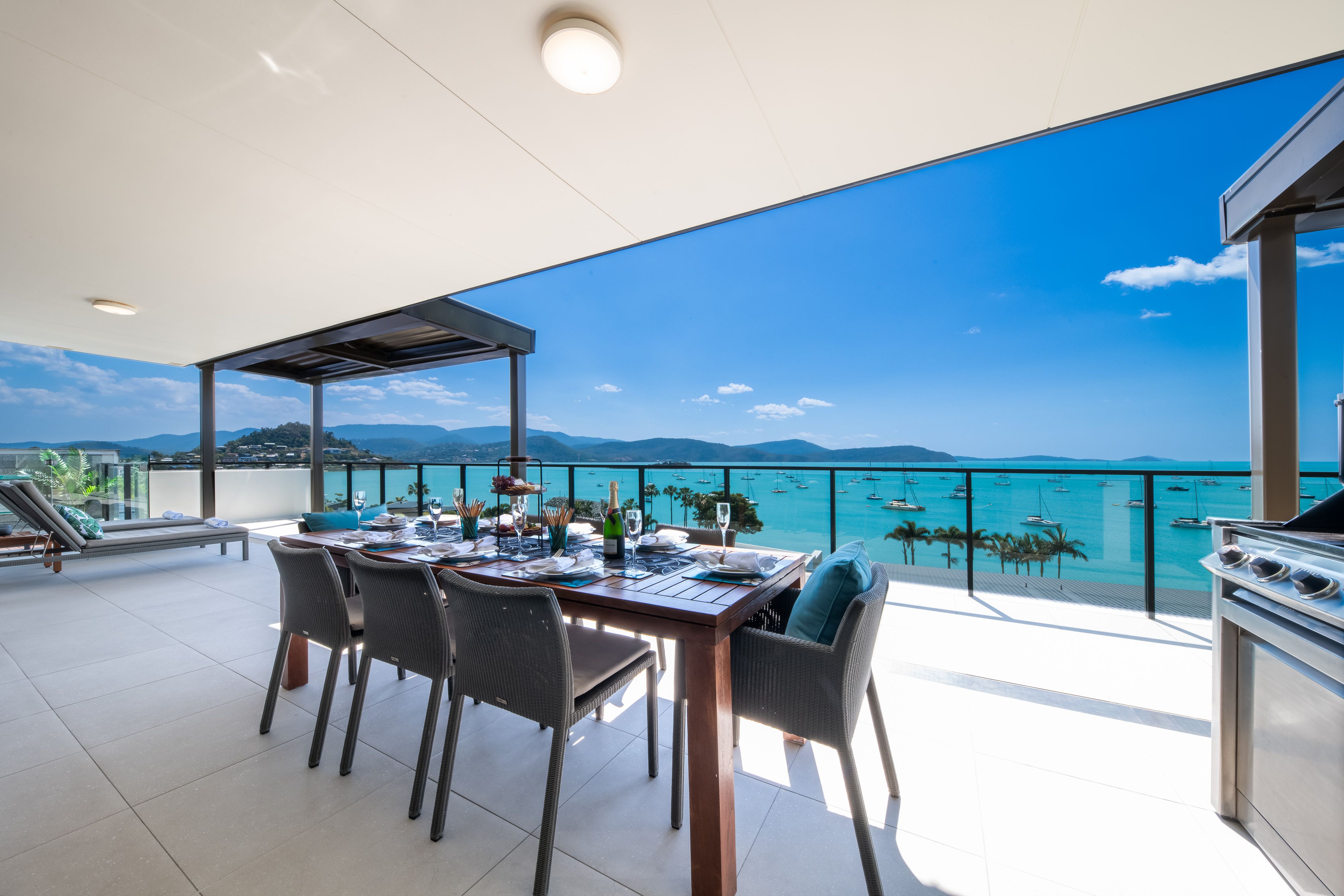 72/11 Altmann Avenue, Cannonvale, QLD 4802