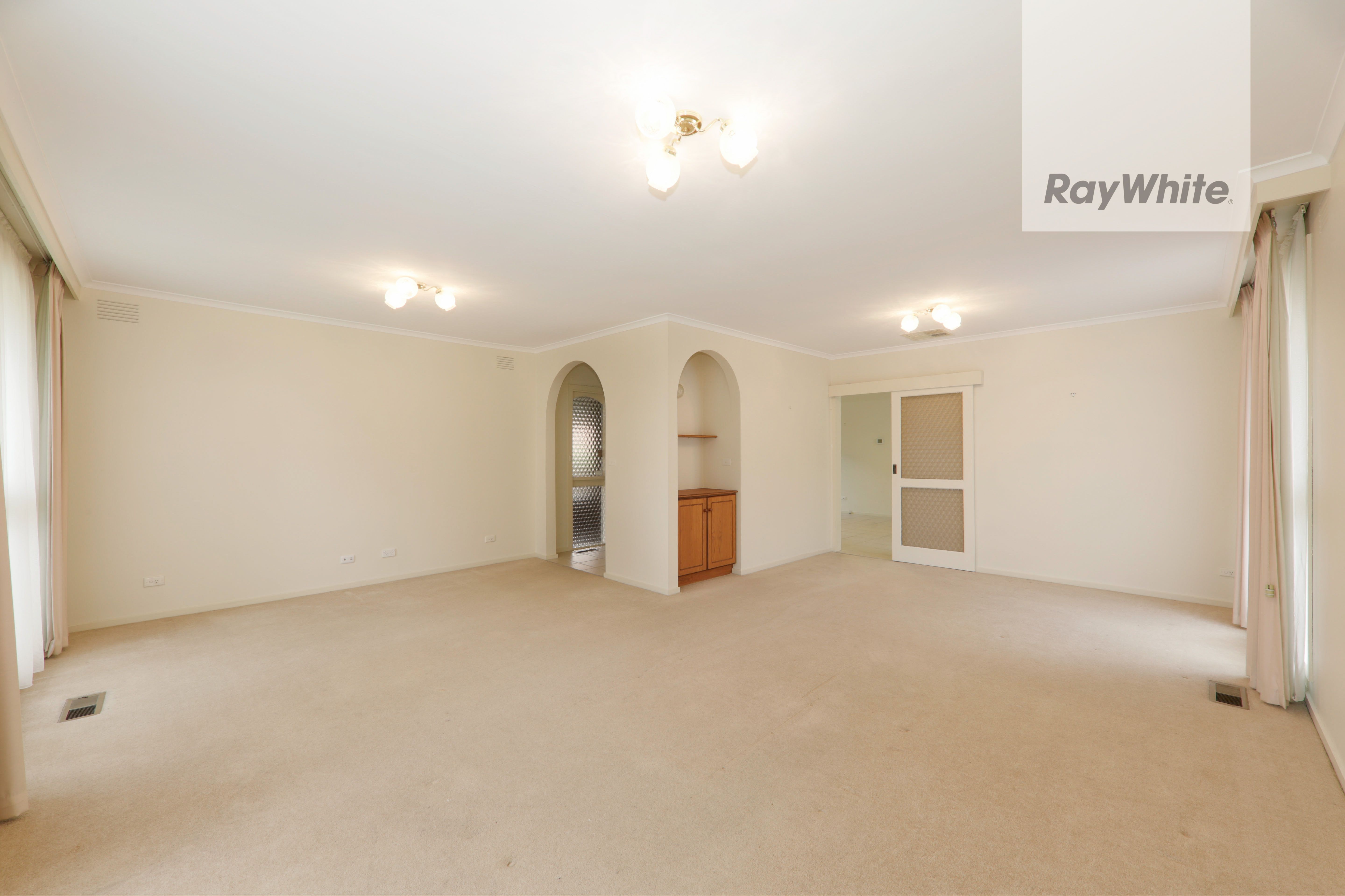 41 Mandowie Road, Glen Waverley, VIC 3150