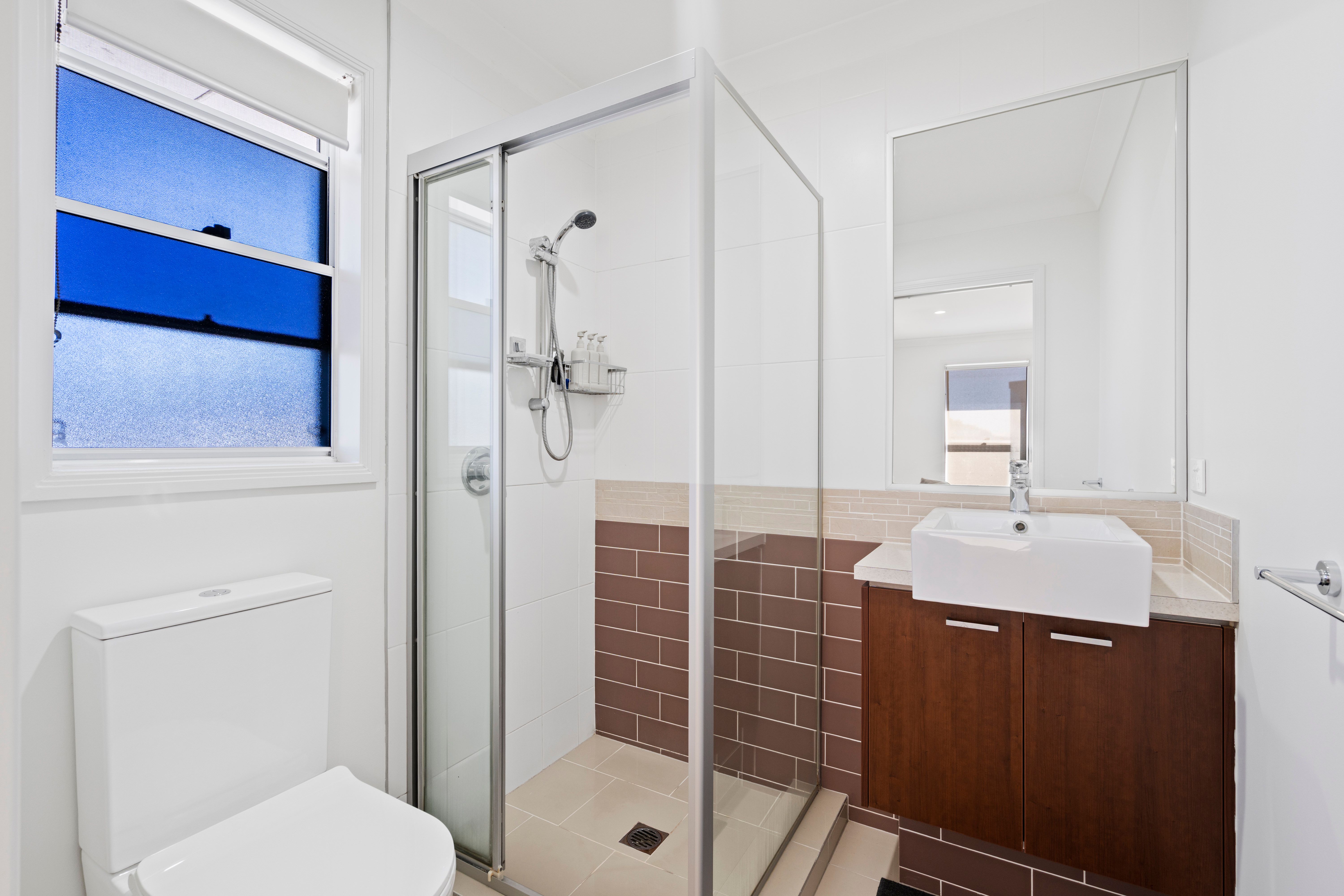 2/5 Ashton Street — photo 17 of 23