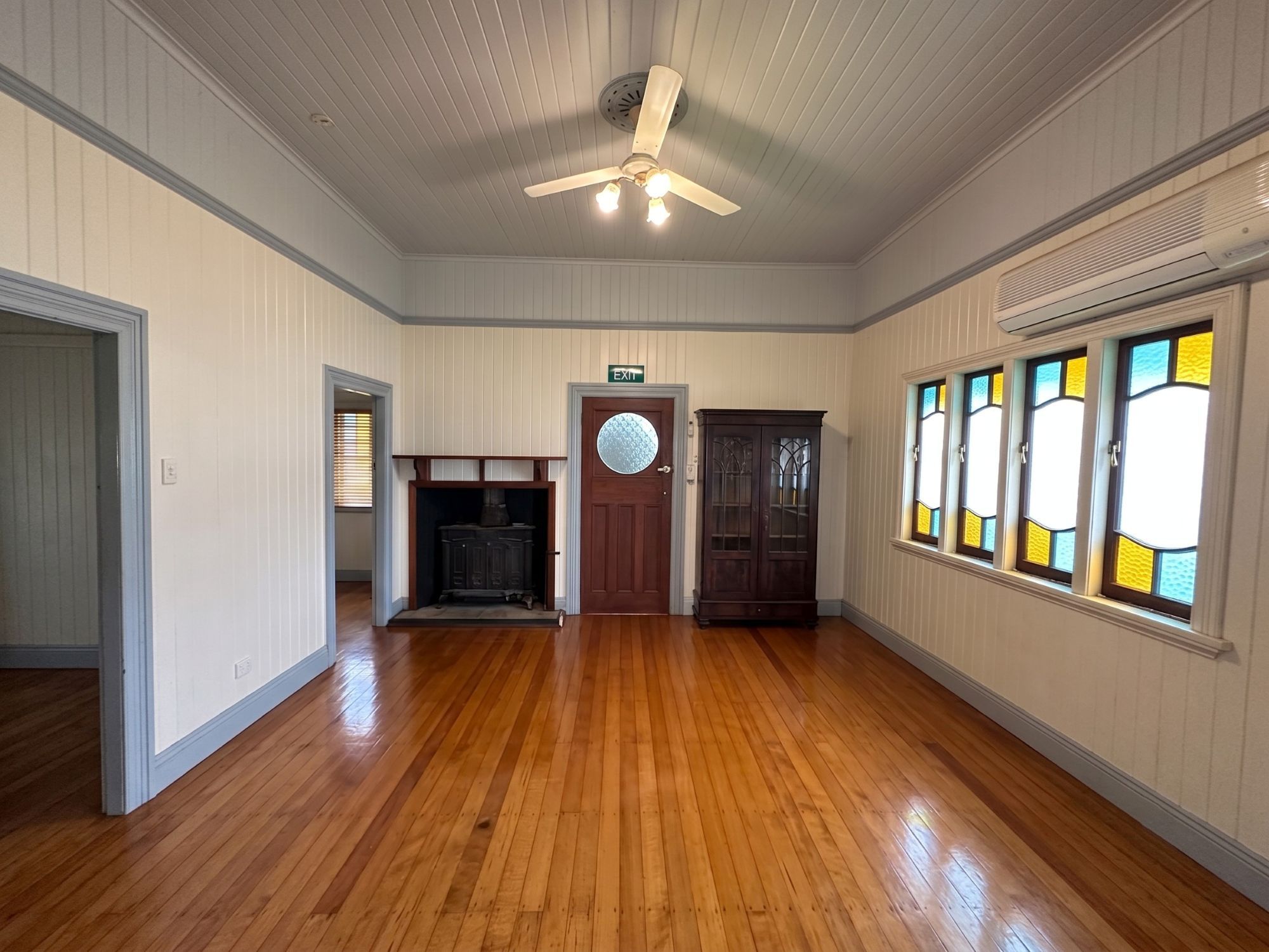 45 Robert Street — photo 7 of 18