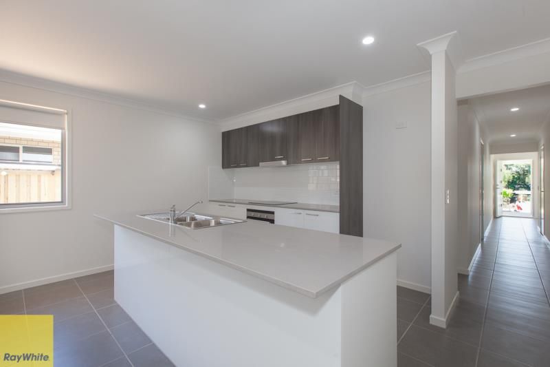23 Lomond Circuit, Upper Kedron, QLD 4055